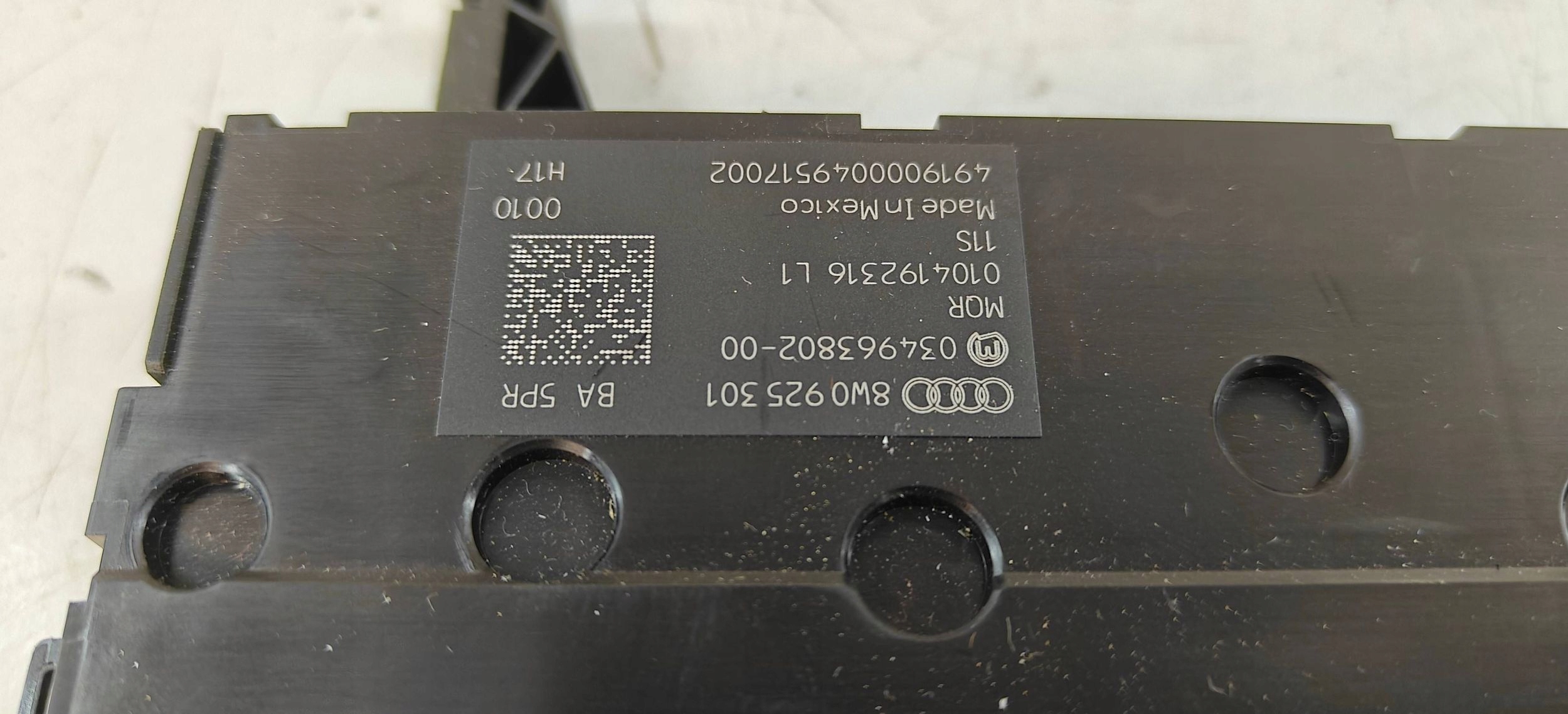 Audi Q5 2 II 80a 8w0925301ba control panel