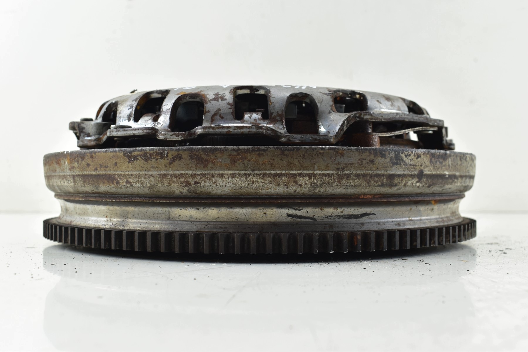 clutch wheel flywheel BMW E81 E84 E87 E90 E91 E61 2.0D N47D20A 756783102