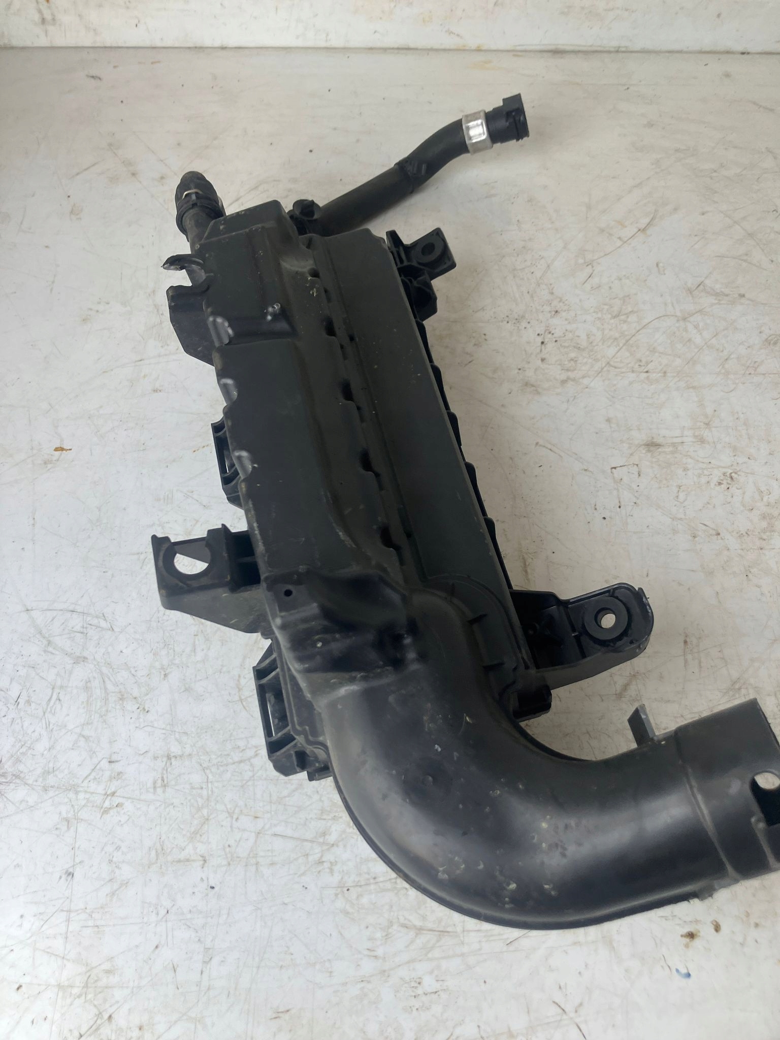 Gehäuse filter luft CITROEN C4 PICASSO II 1.2 THP 9805057080