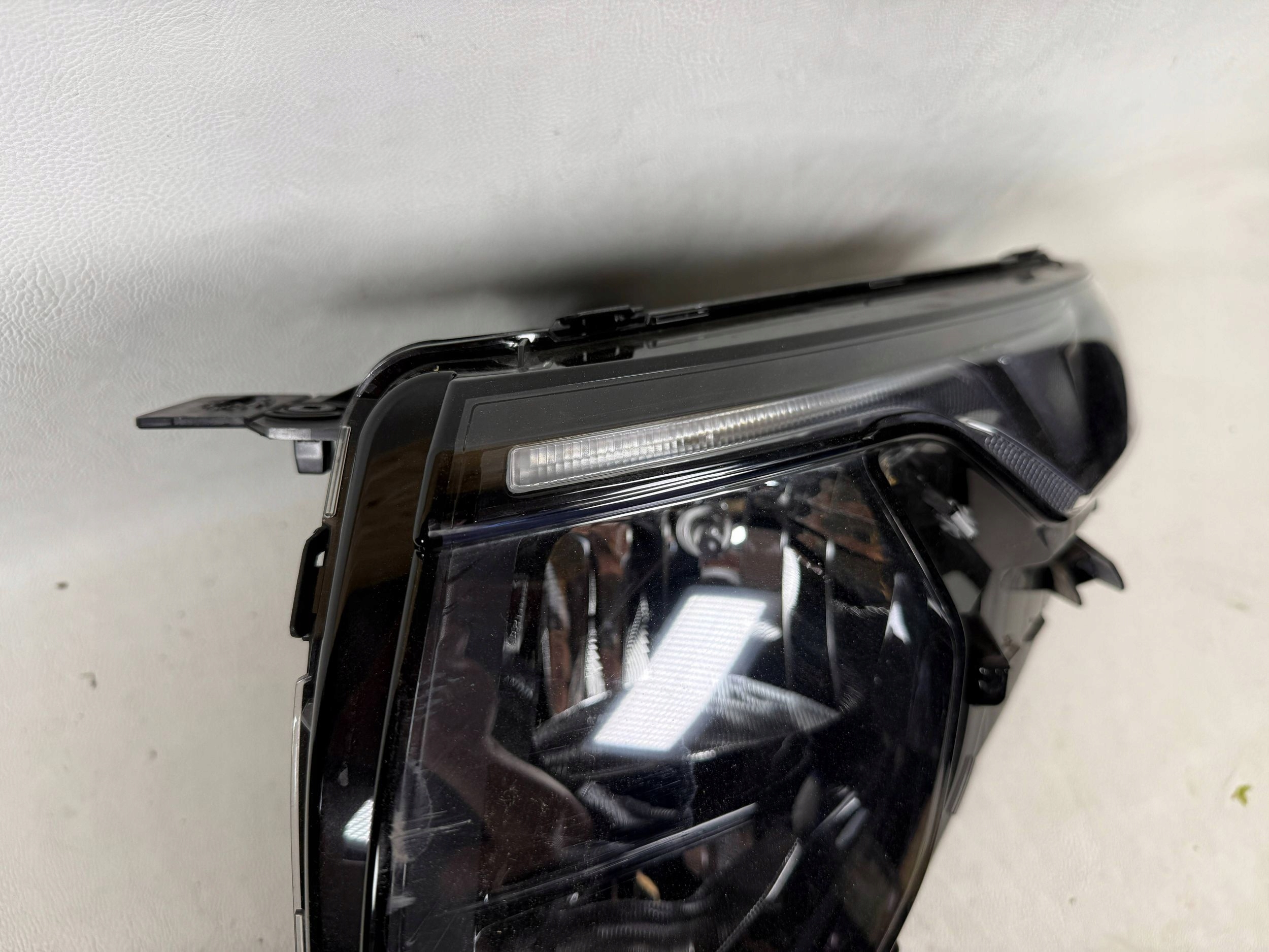 FORD TRANSIT COURIER TOURNEO MK3 III 23- light left front front