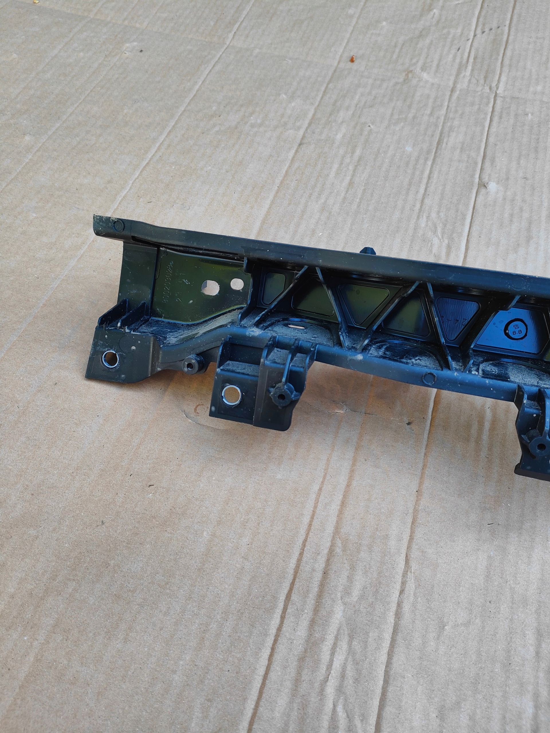 bumper support, wall support DACIA Duster III/3 625006891R