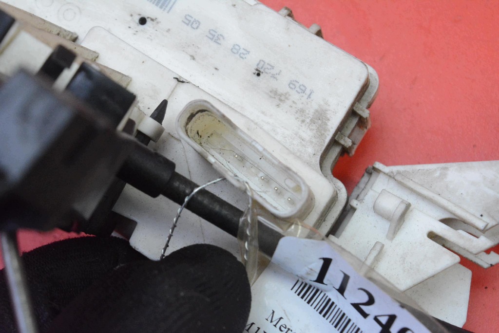 lock door right front front EU 1697202835 MERCEDES A-KLASA W169 5D HB
