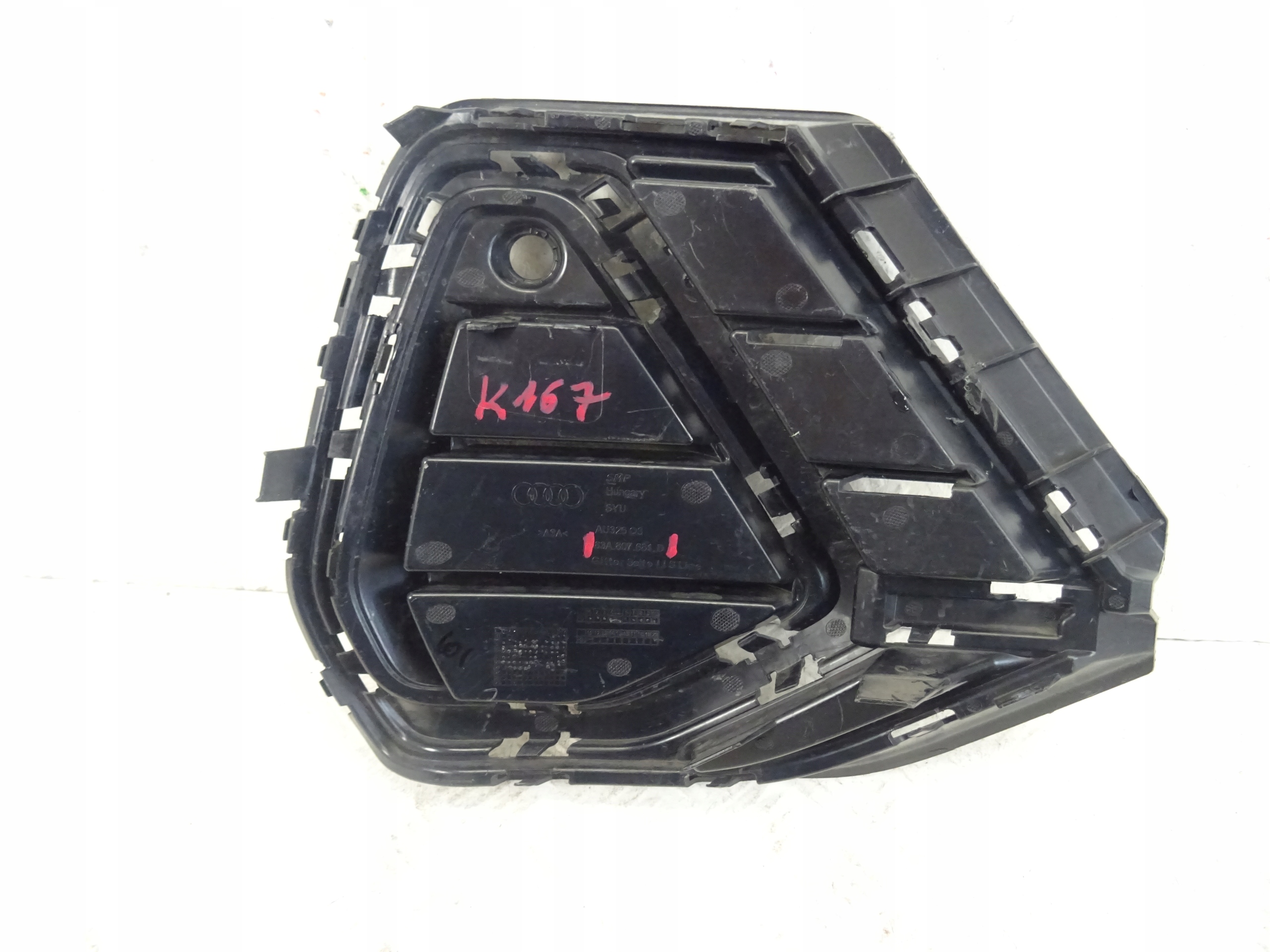 grid of a bumper front front left AUDI Q3 83A S-LINE 83A807681D