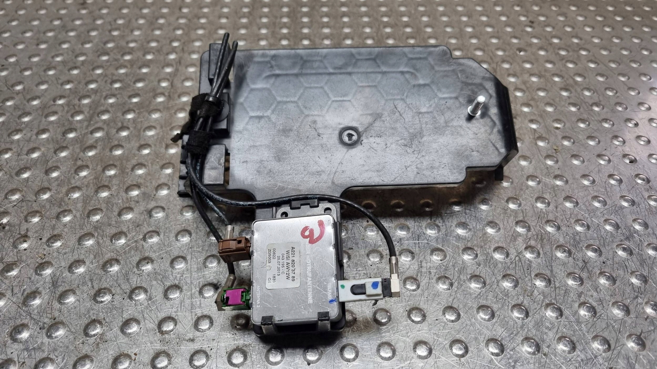modulo ANTENY A2218203789 MERCEDES W221 GL X166 ML W166