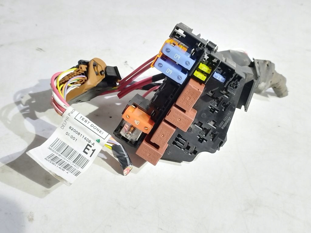 Renault Twingo II 2 Module fusibles Module BSI