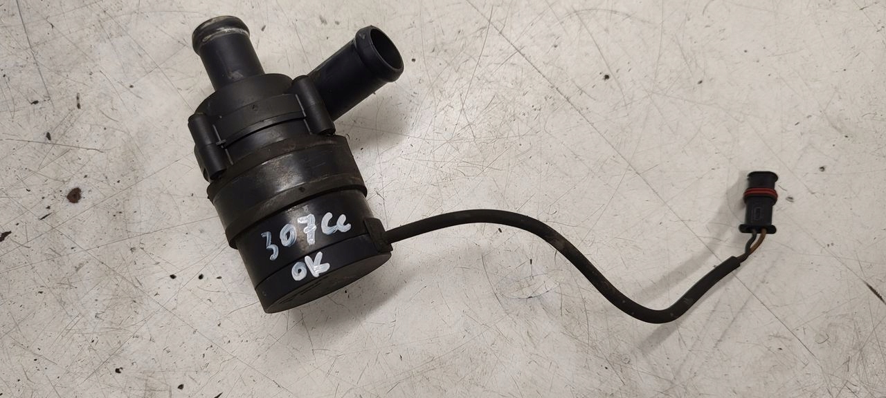 water pump supplementary Peugeot 307 CC 2,0 16V