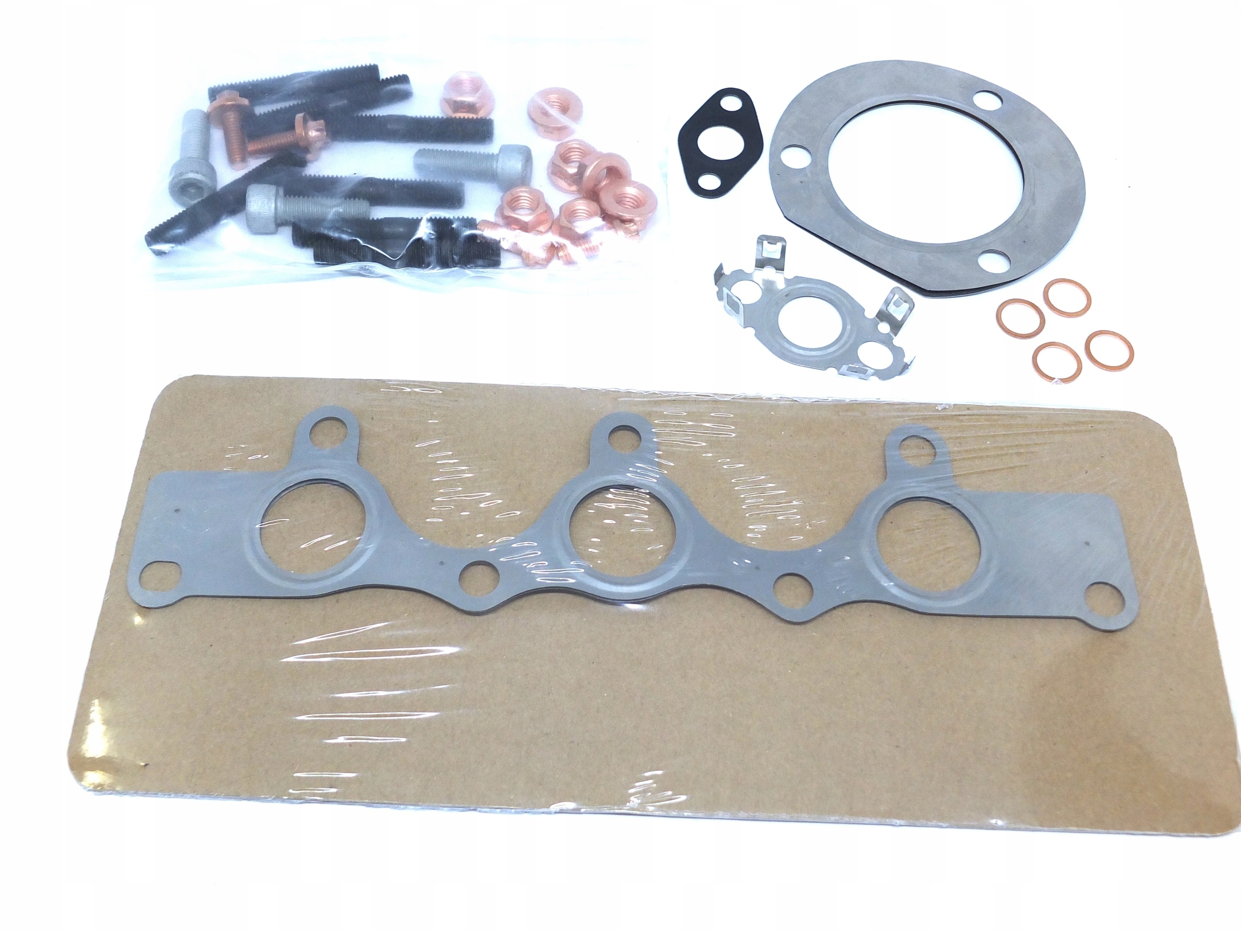 КОМПЛЕКТ MONTAZOWY ТУРБОКОМПРЕСОРИ СМАРТ ФОРТВО 0cdi 07-