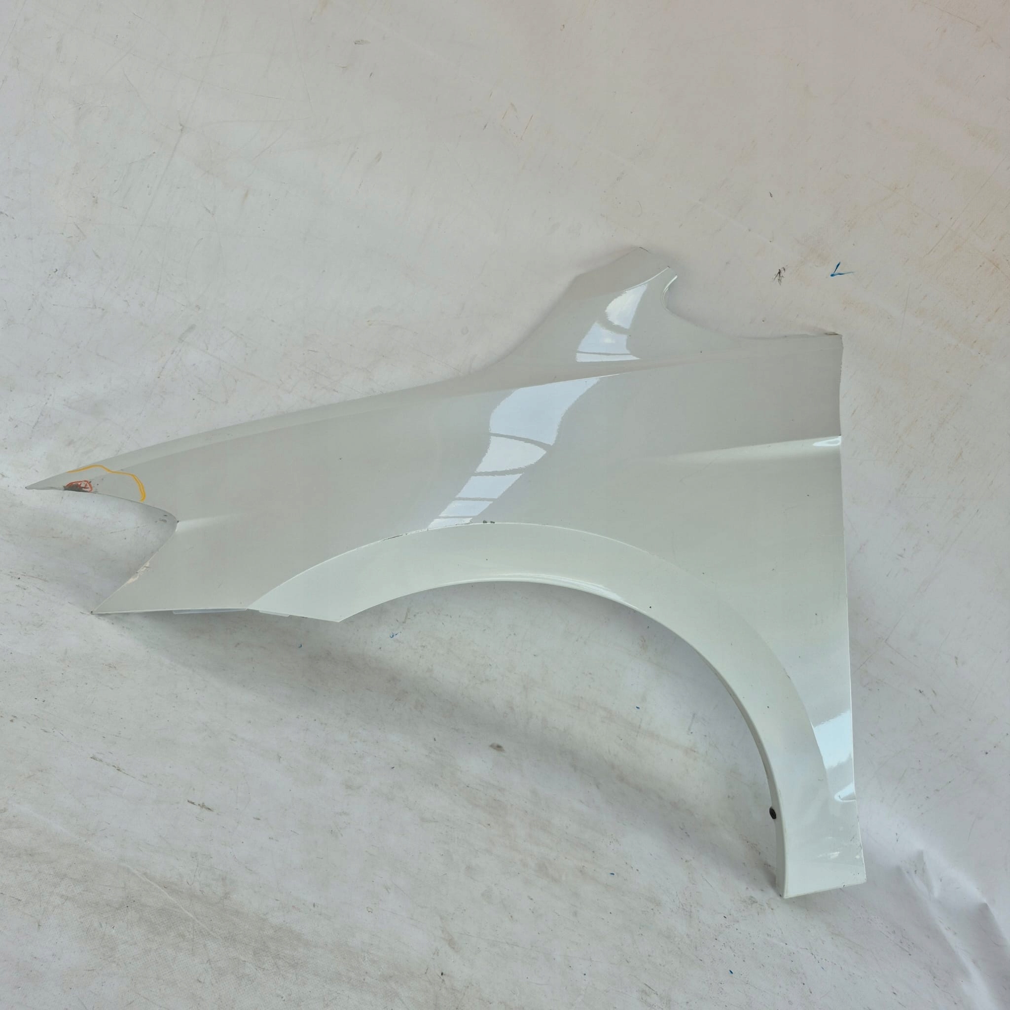 VW GOLF SPORTSVAN 14-20 fender front front left