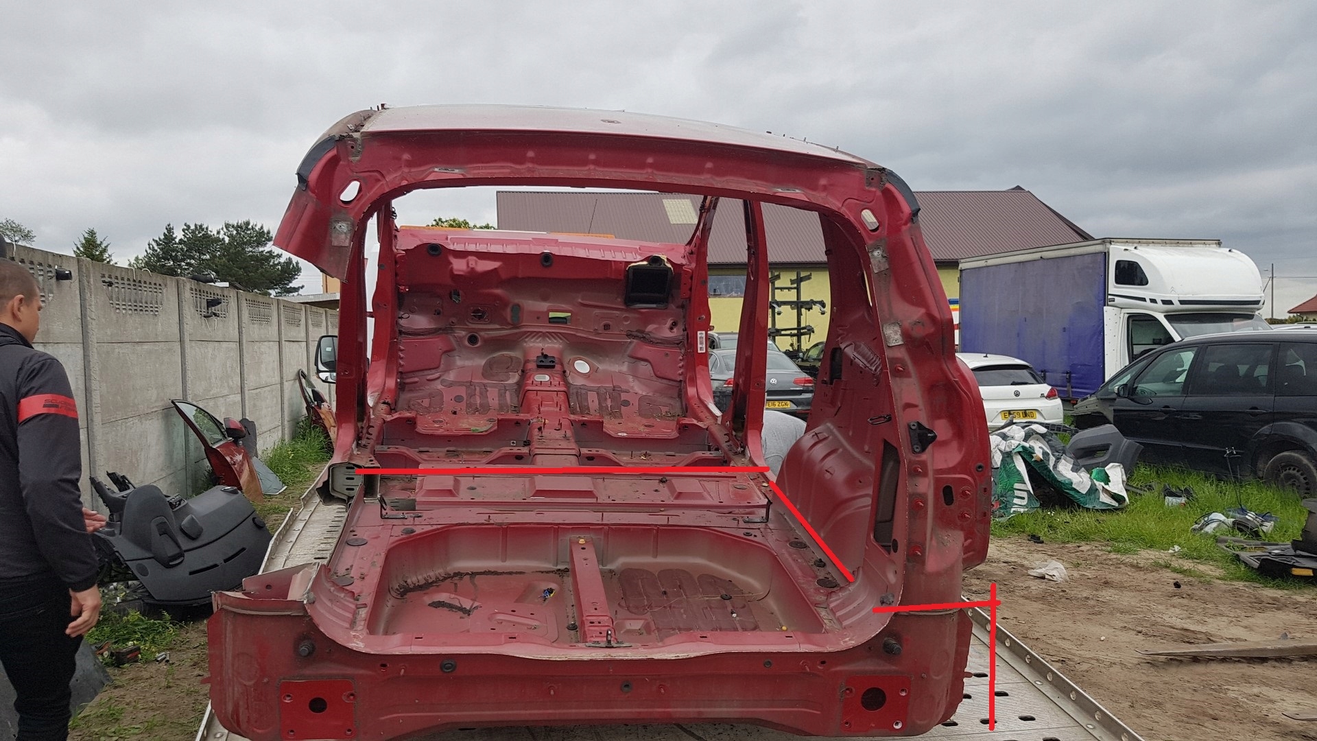 PAS TYLNY WANNA PEUGEOT 5008 I