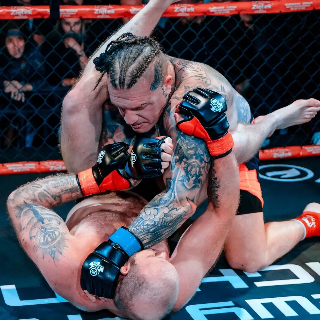 RĘKAWICE DO MMA GRAPPLINGOWE TRENINGOWE PŁASKIE NA WOREK DBX BUSHIDO L Model E1V3