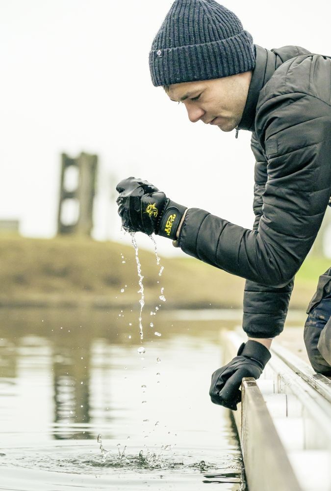 Kurtka Fox Reversible Jacket Camo Dwustronna S Rozmiar: Small (S) Właściwości wodoszczelne