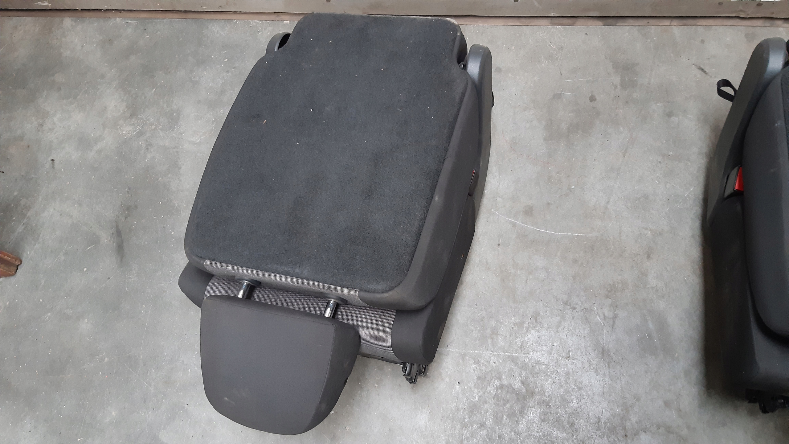 Sitze drugi rzad VW Caddy