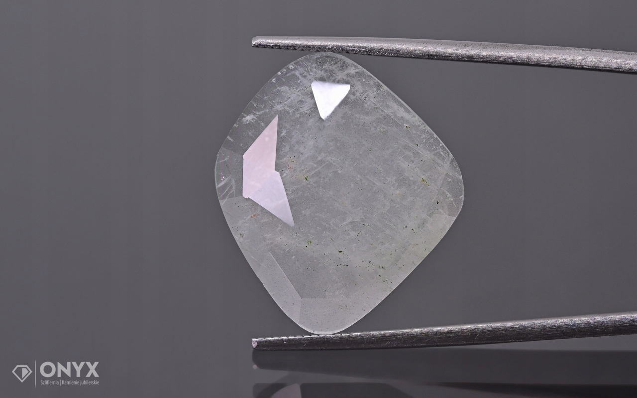 Akvamarín fasetovaná nepravidelná rozeta 22,5x20 m