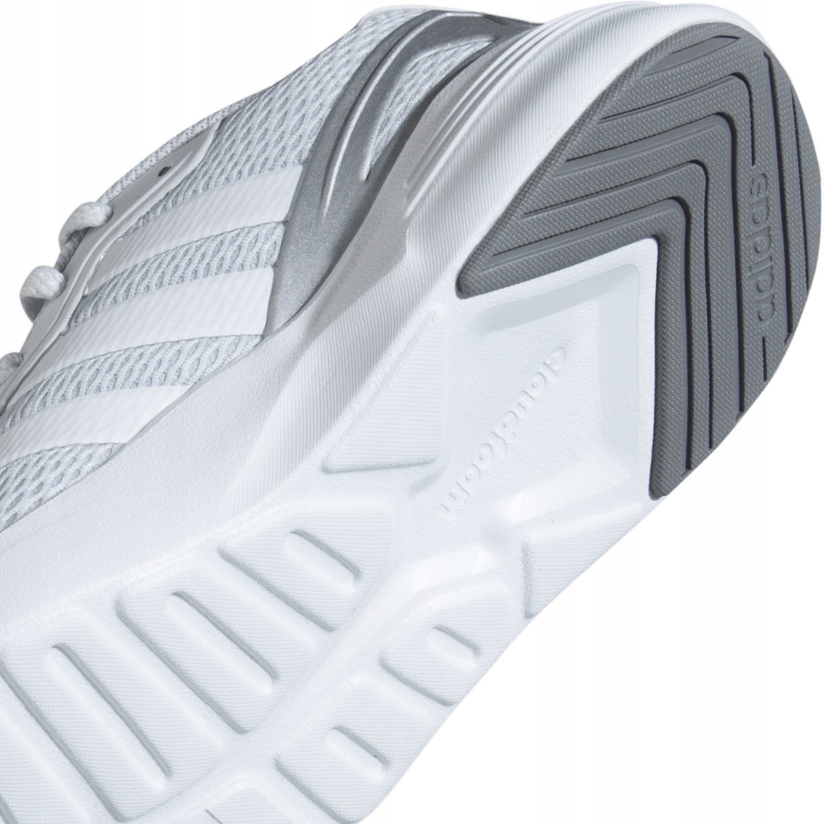 Buty sportowe ADIDAS NEBZED r.40 2/3 Długość wkładki 25.5 cm