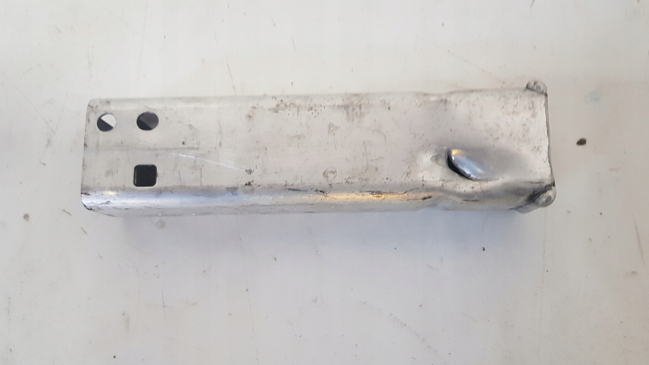 Поглотитель зоны раздавливания Мерседес в 205 A2056203701