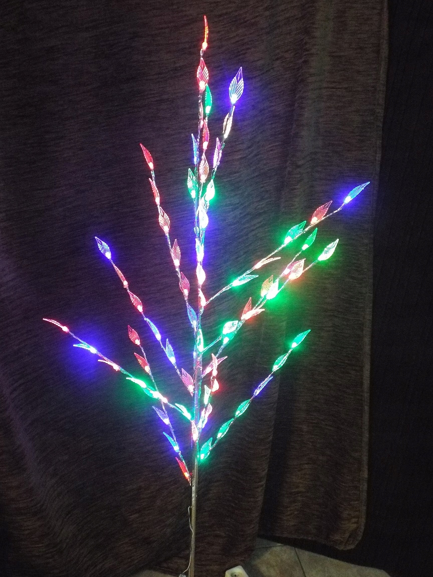 

Lampki Choinkowe Drzewko Świecące Led 150cm Kolor.
