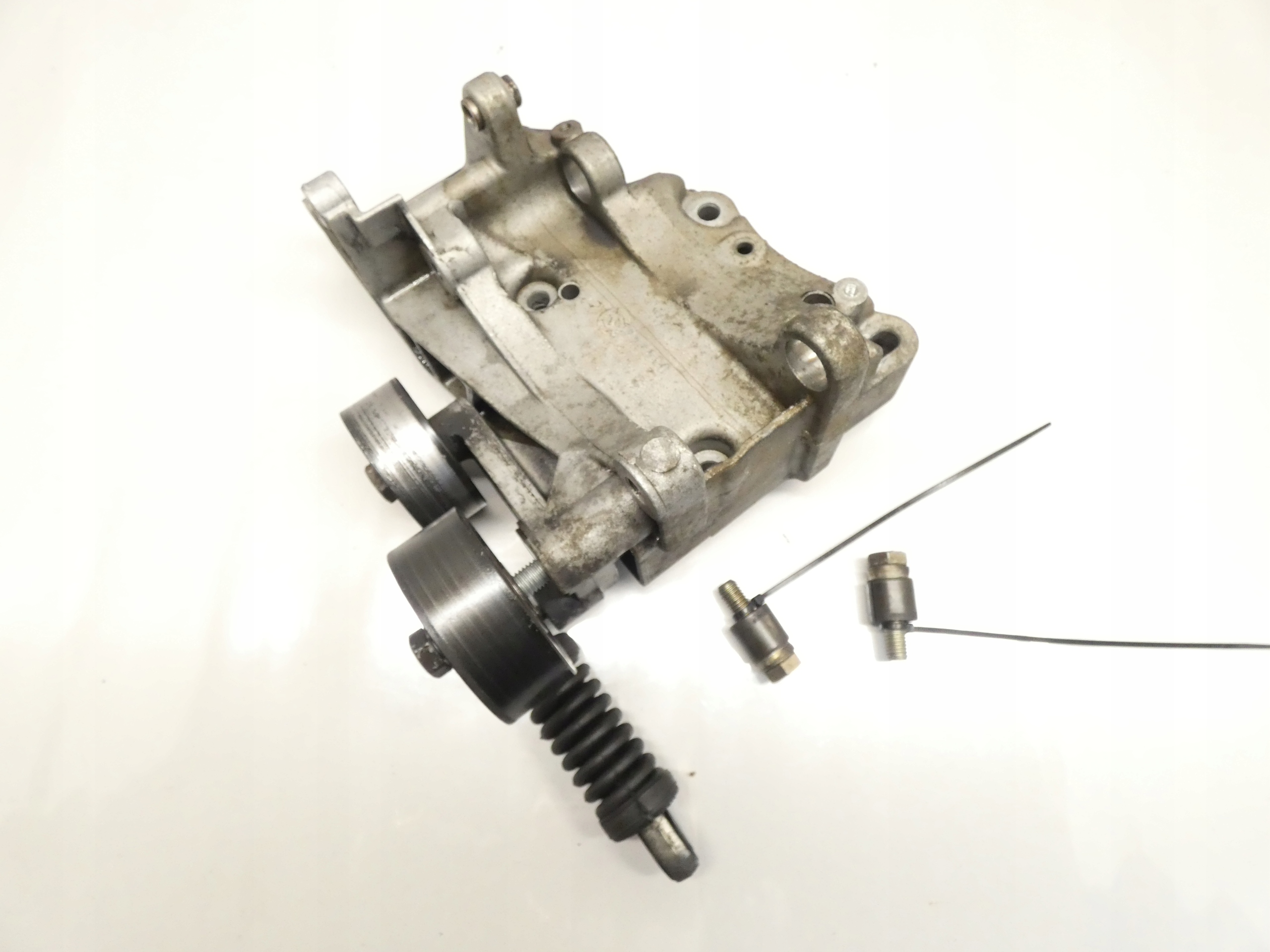 engine mount PEUGEOT 206 1.6 NFU 98-09 TULEJKI 2X