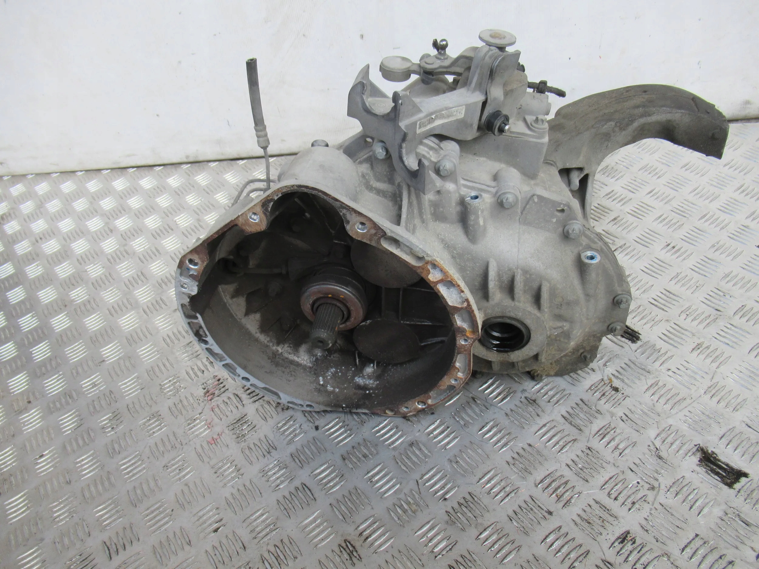 КОРОБКА BIEGOW MERCEDES B КЛАС W245 2.0 CDI