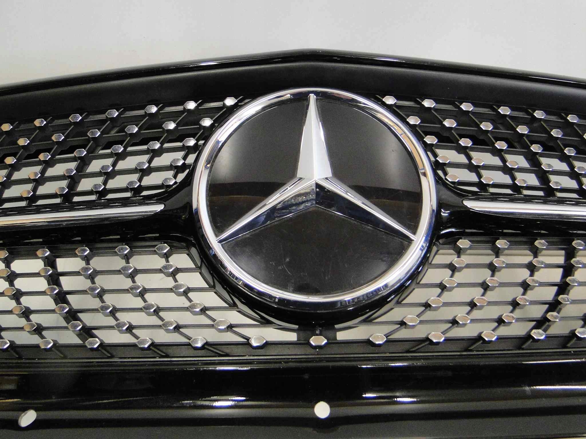 MERCEDES CLA 118 W118 GRILL ATRAPA DIAMENT AMG + GWIAZDA Typ samochodu Samochody osobowe