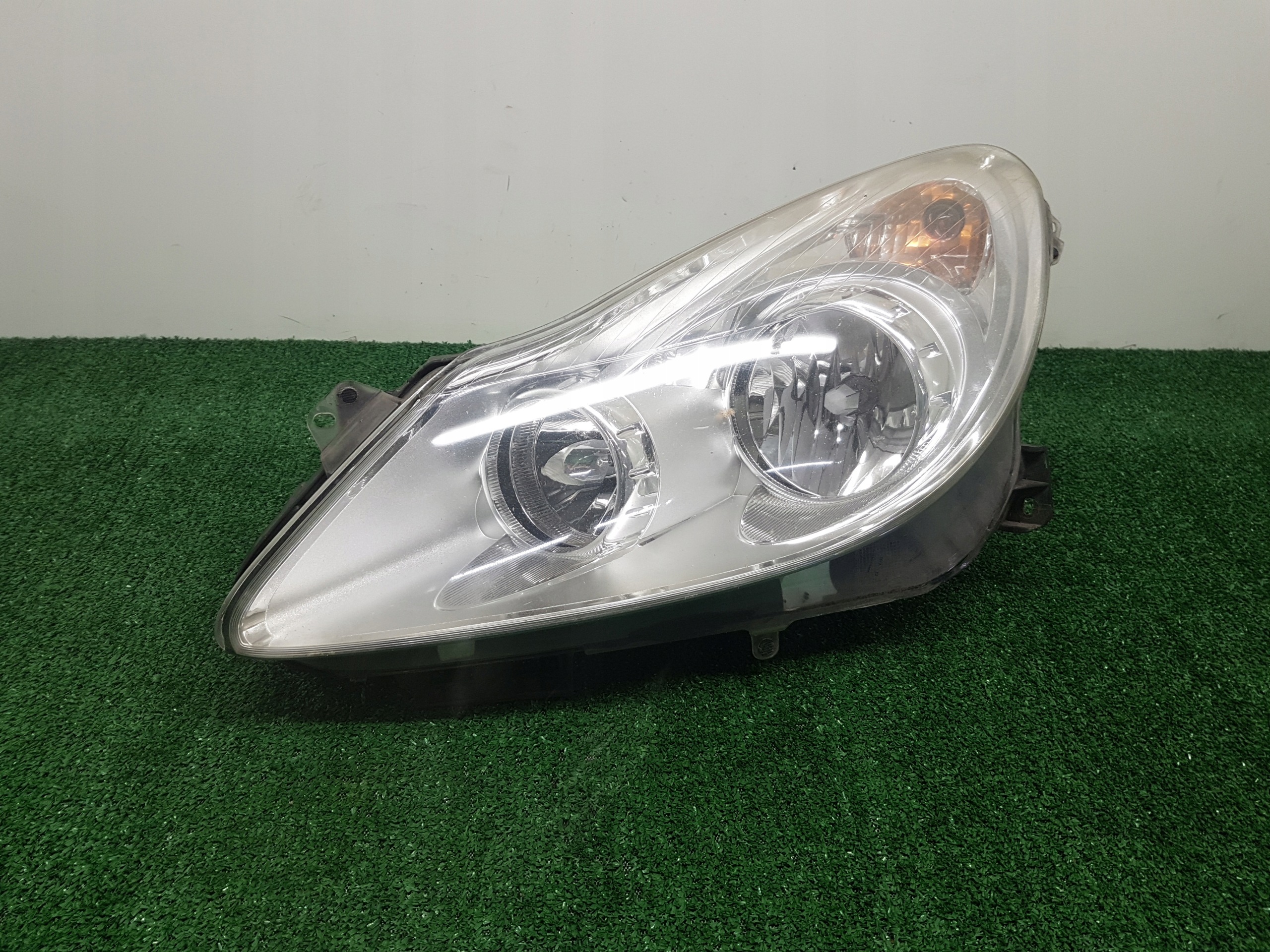 licht links vorne OPEL CORSA D 13186381