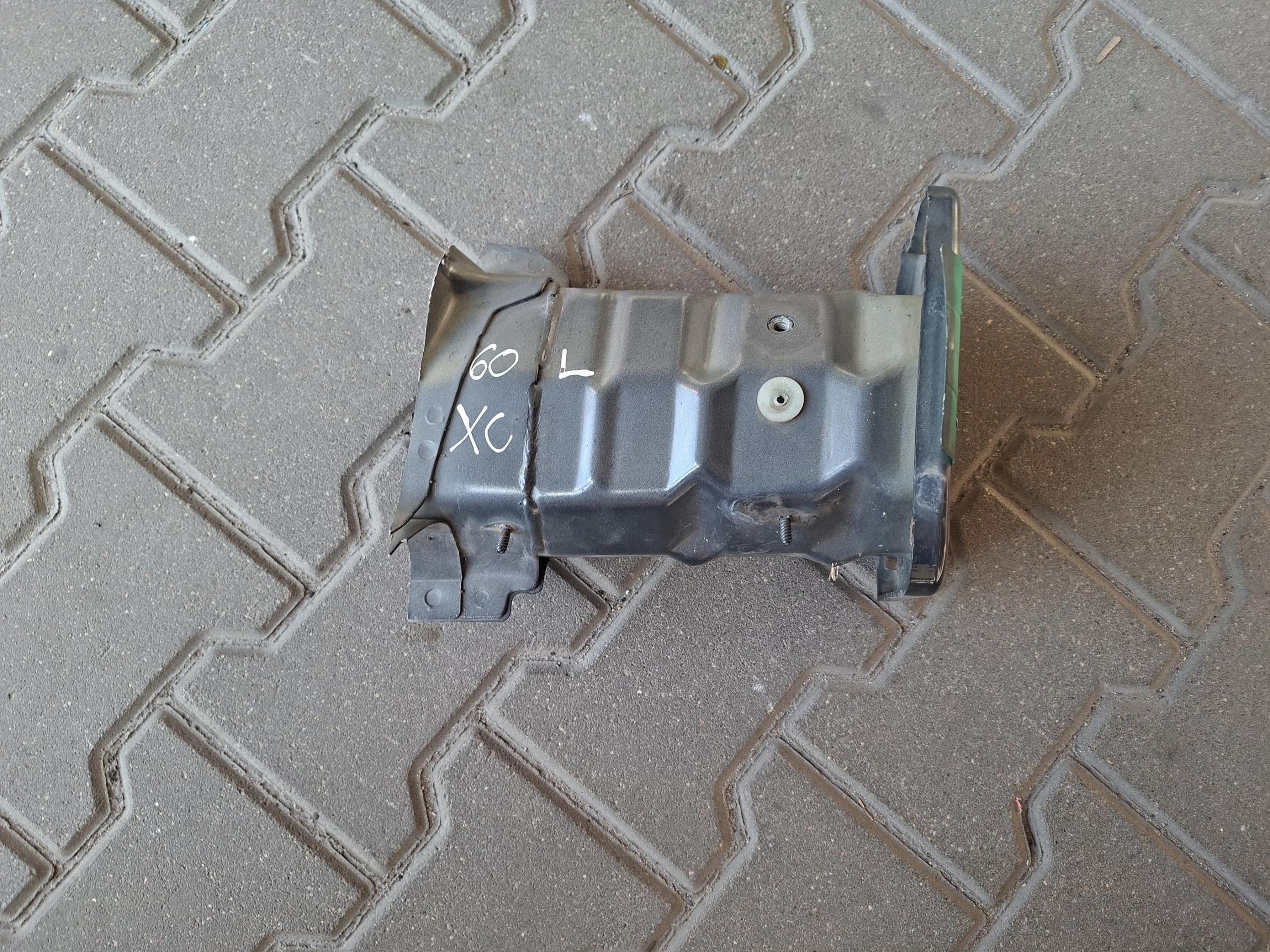 quarter front front left beam tip VOLVO XC60 and LIFT