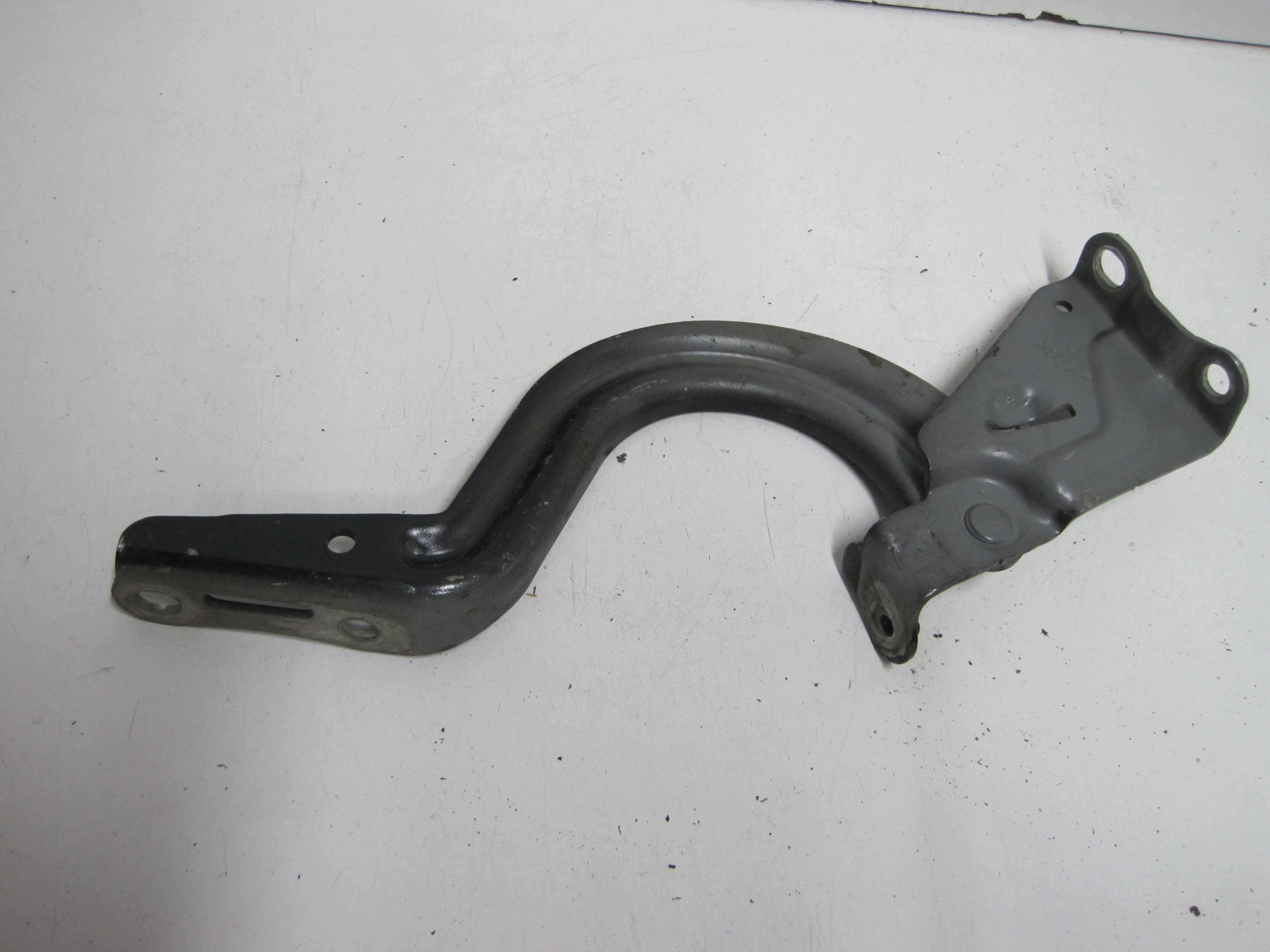 bonnet hinges right TOYOTA YARIS CROSS 23R