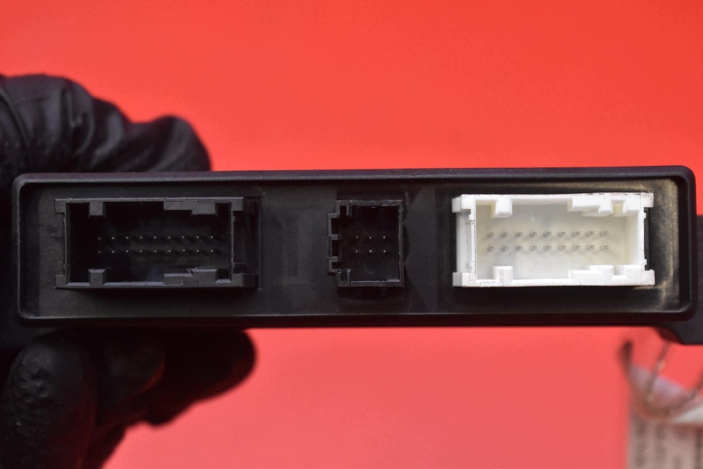 unité de commande électronique uce module stationnement PDC 9663821780 CITROEN C5 II X7 III 08-17