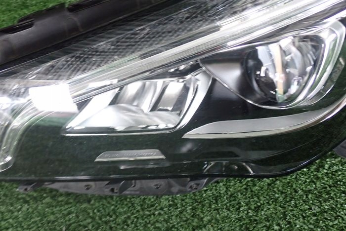 MERCEDES W117 117 CLA LED PERFORMANCE LIFT 17- reflektor left light left