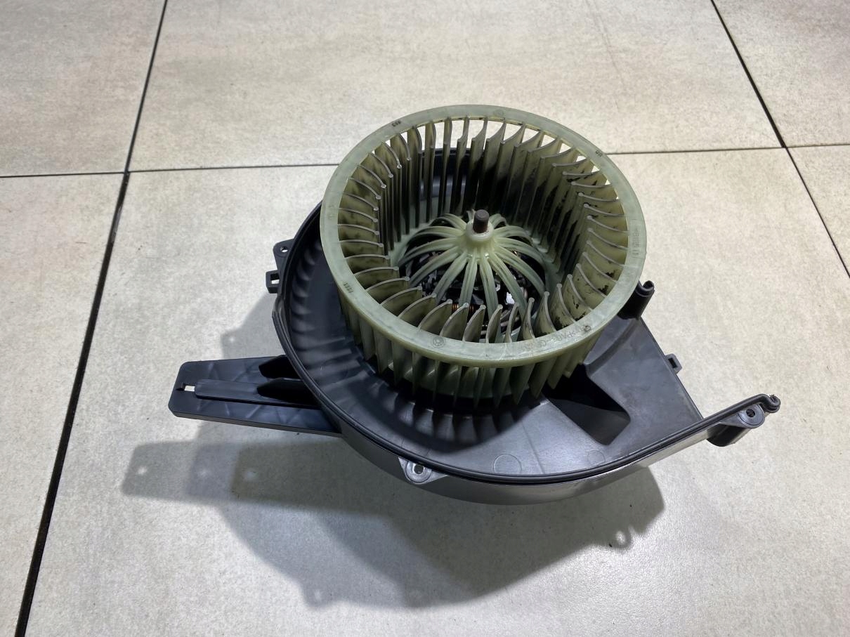 VENTOLA riscaldamento SKODA FABIA e 1.4 6Q1819015B