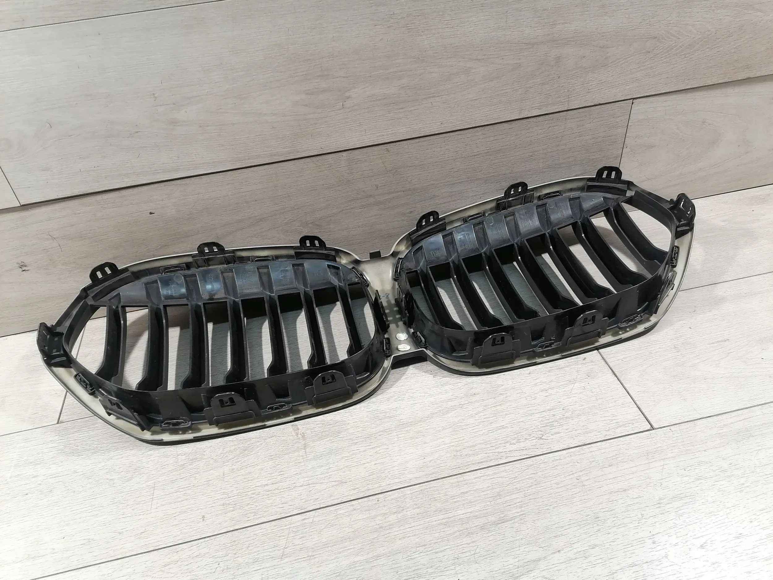 BMW X1 F48 Kühlergrill FRONTGRILL Kühlergitter 5113185 - Thumbnail 3