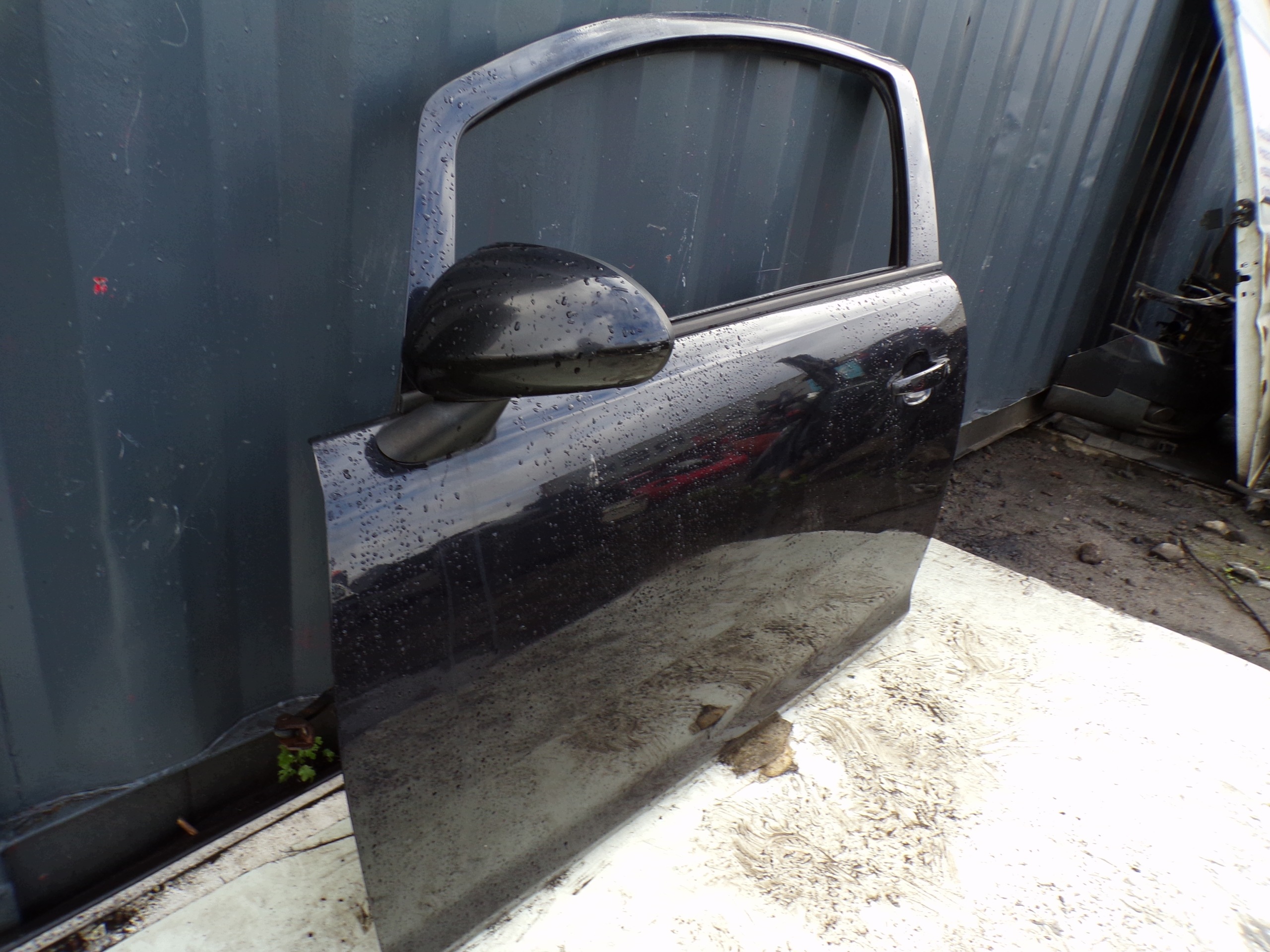tür links vorne OPEL CORSA D 3D farbe Z20R komplet