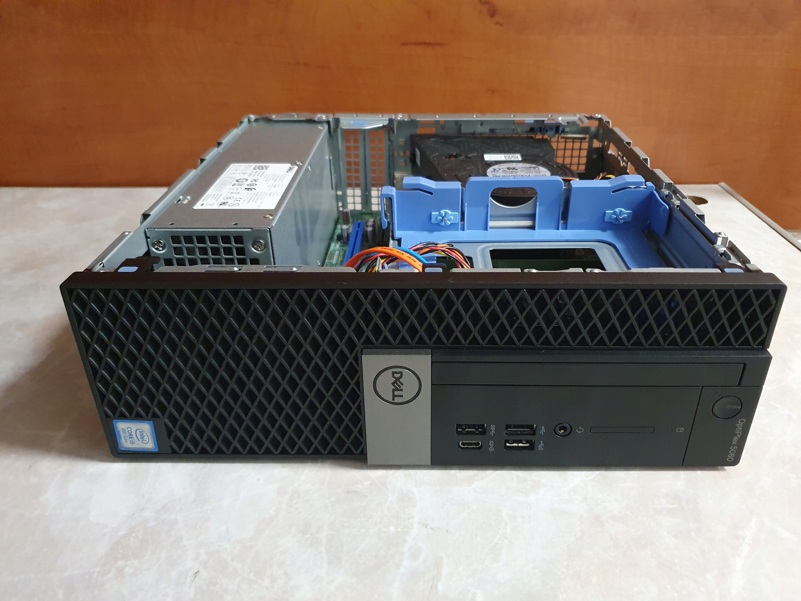 KOMPUTER DELL 5060 I5 8GEN 16GB 256 SSD M.2 W11PRO Model OptiPlex SFF 5060 8GEN W11 16/256