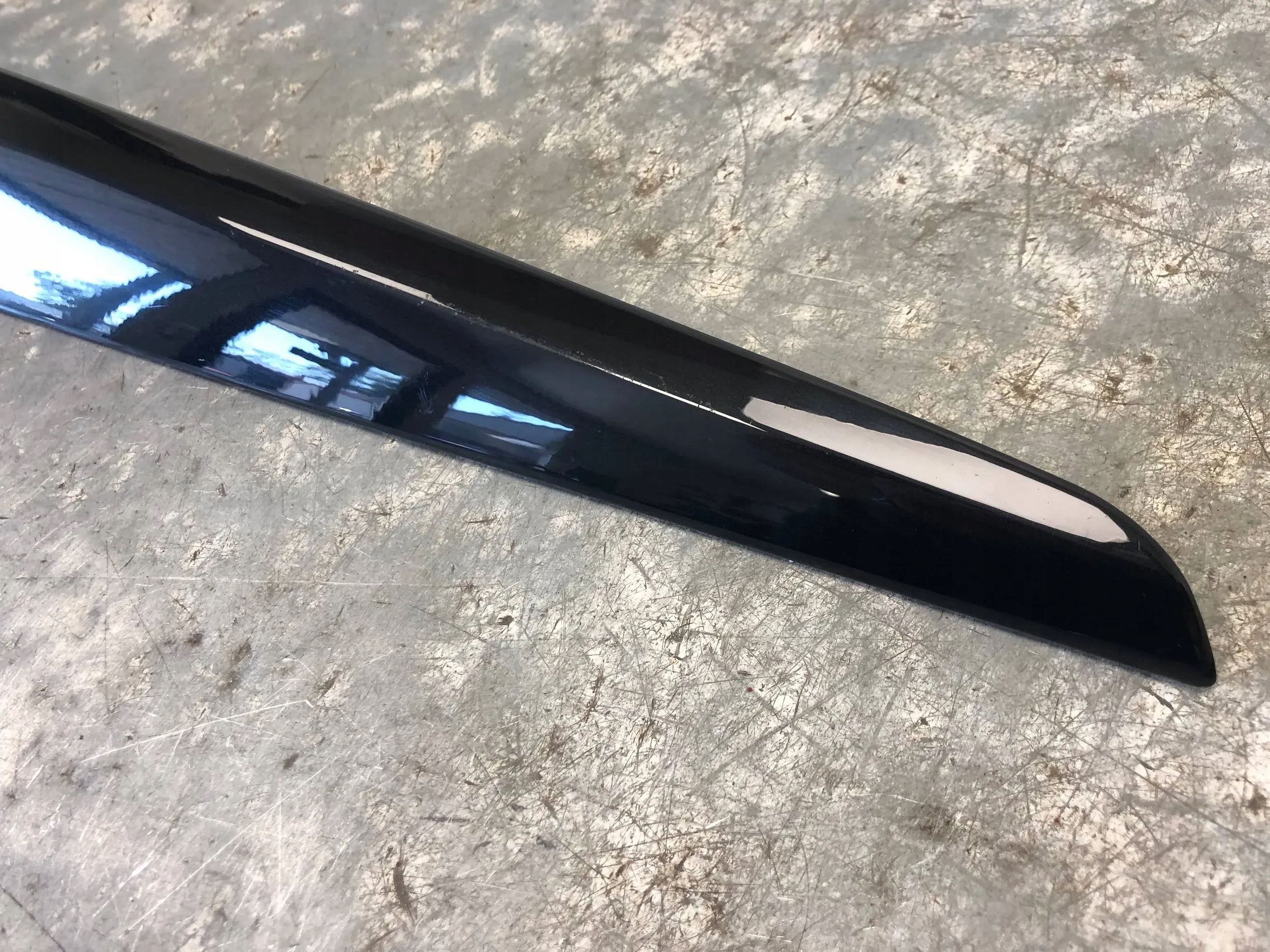 moulding DEKOR right front BMW X1 E84 2992988