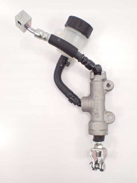 Главный тормозной цилиндр задний Kawasaki Z900 17-