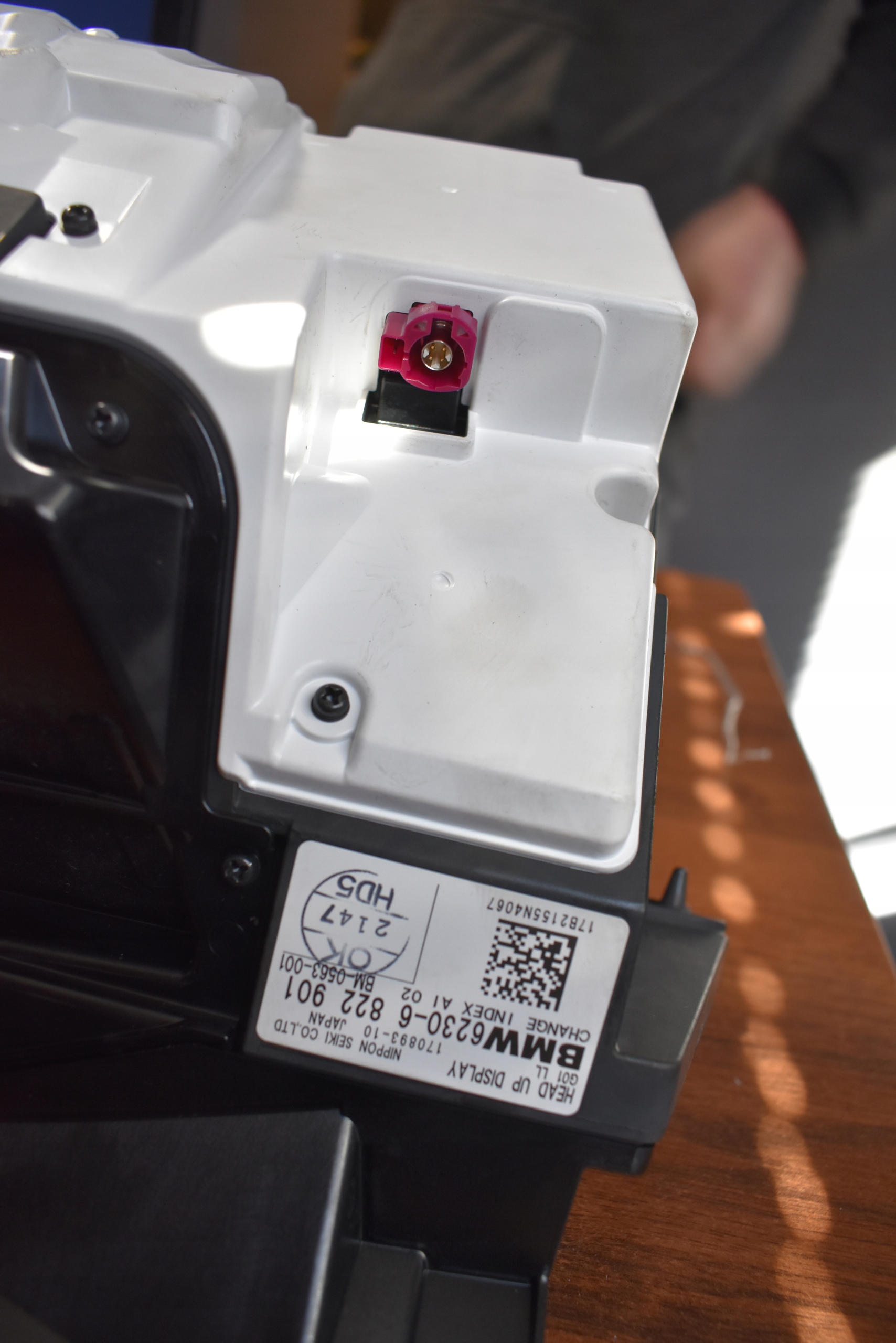 IDEALNY EKRAN display HEADUP HEAD UP BMW G01 1