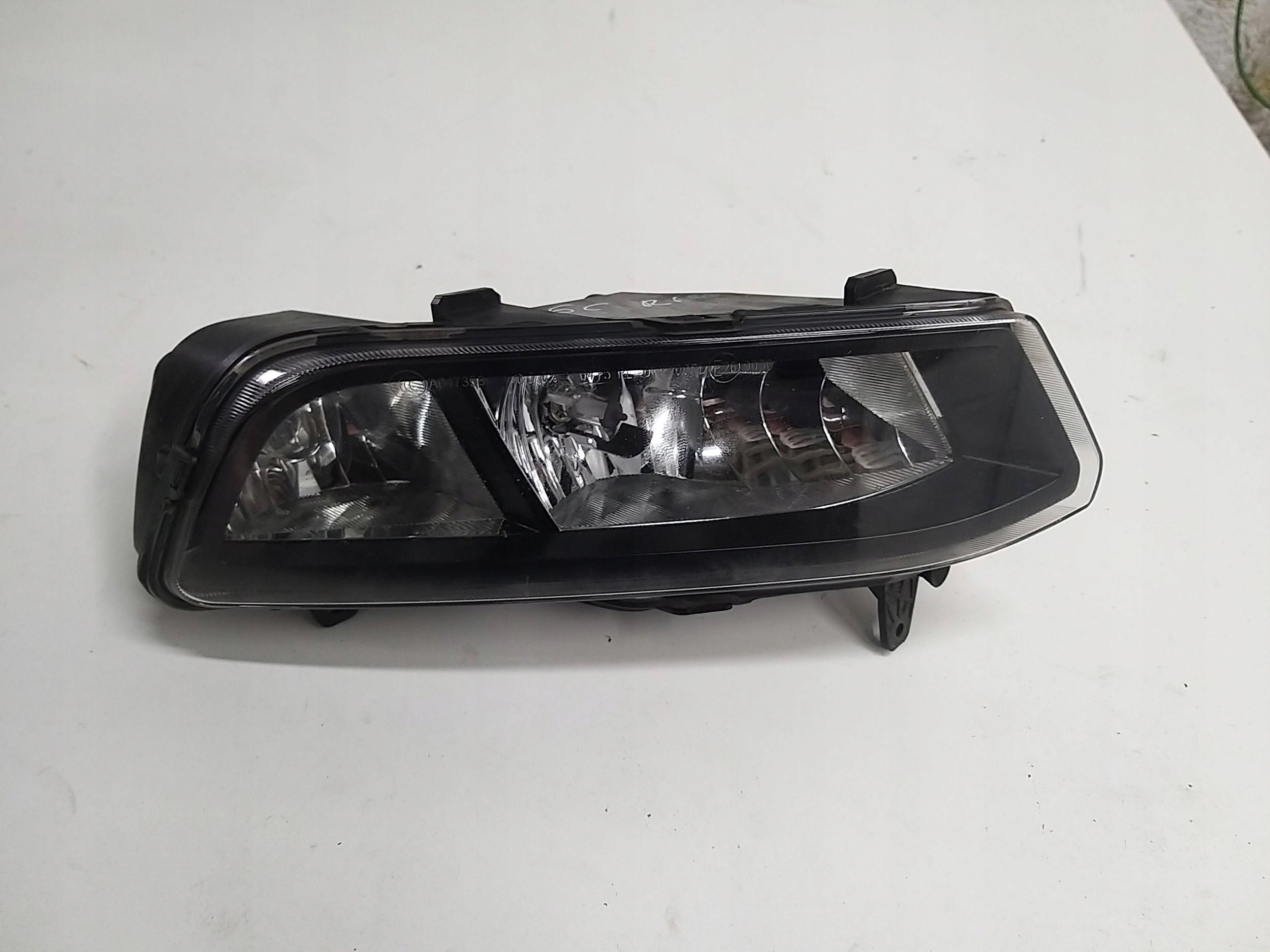 VW POLO 6C LIFT Nebelscheinwerfer rechts 6C0941662