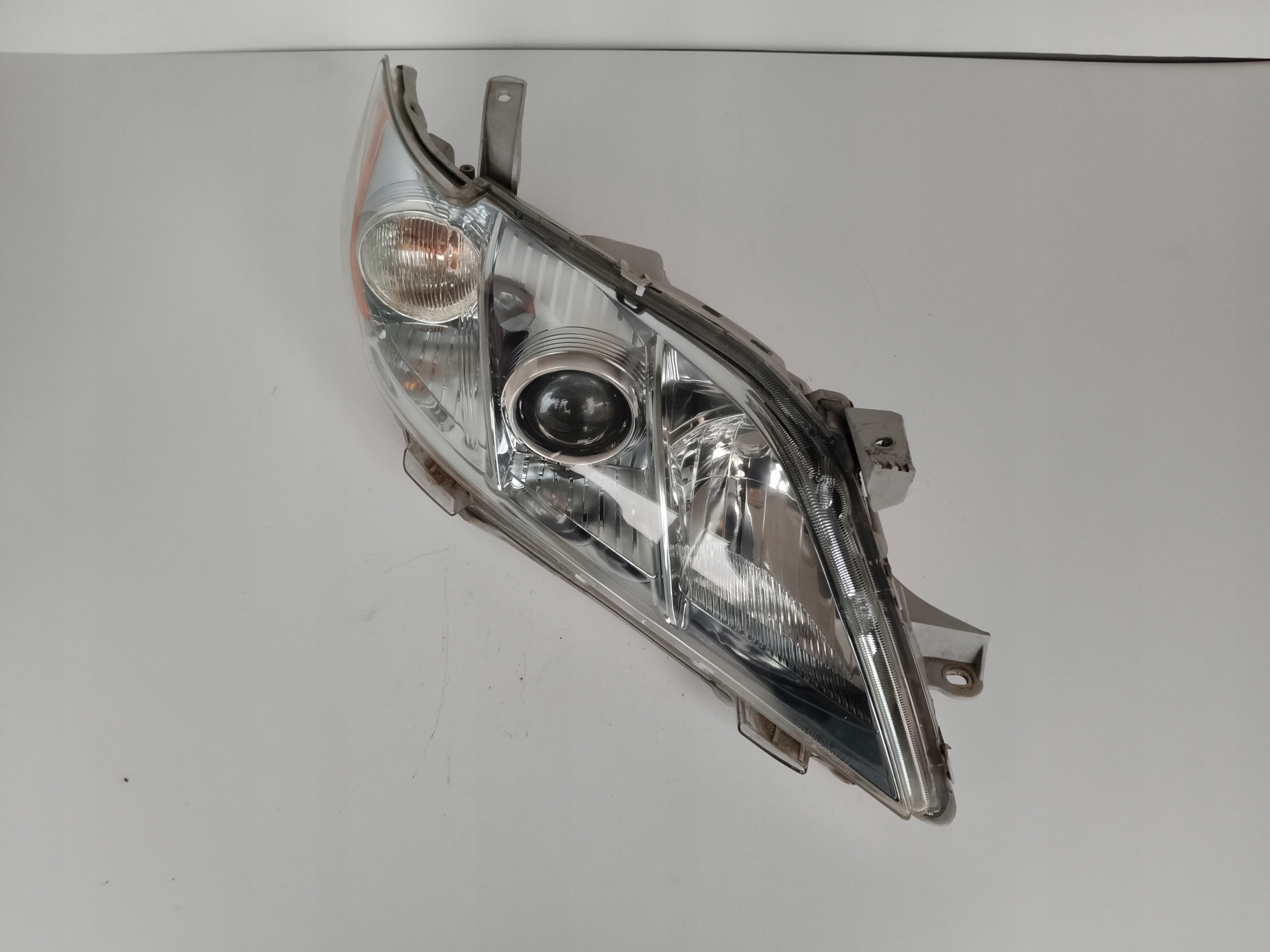 light right REFLEKTOR TOYOTA CAMRY 06- USA