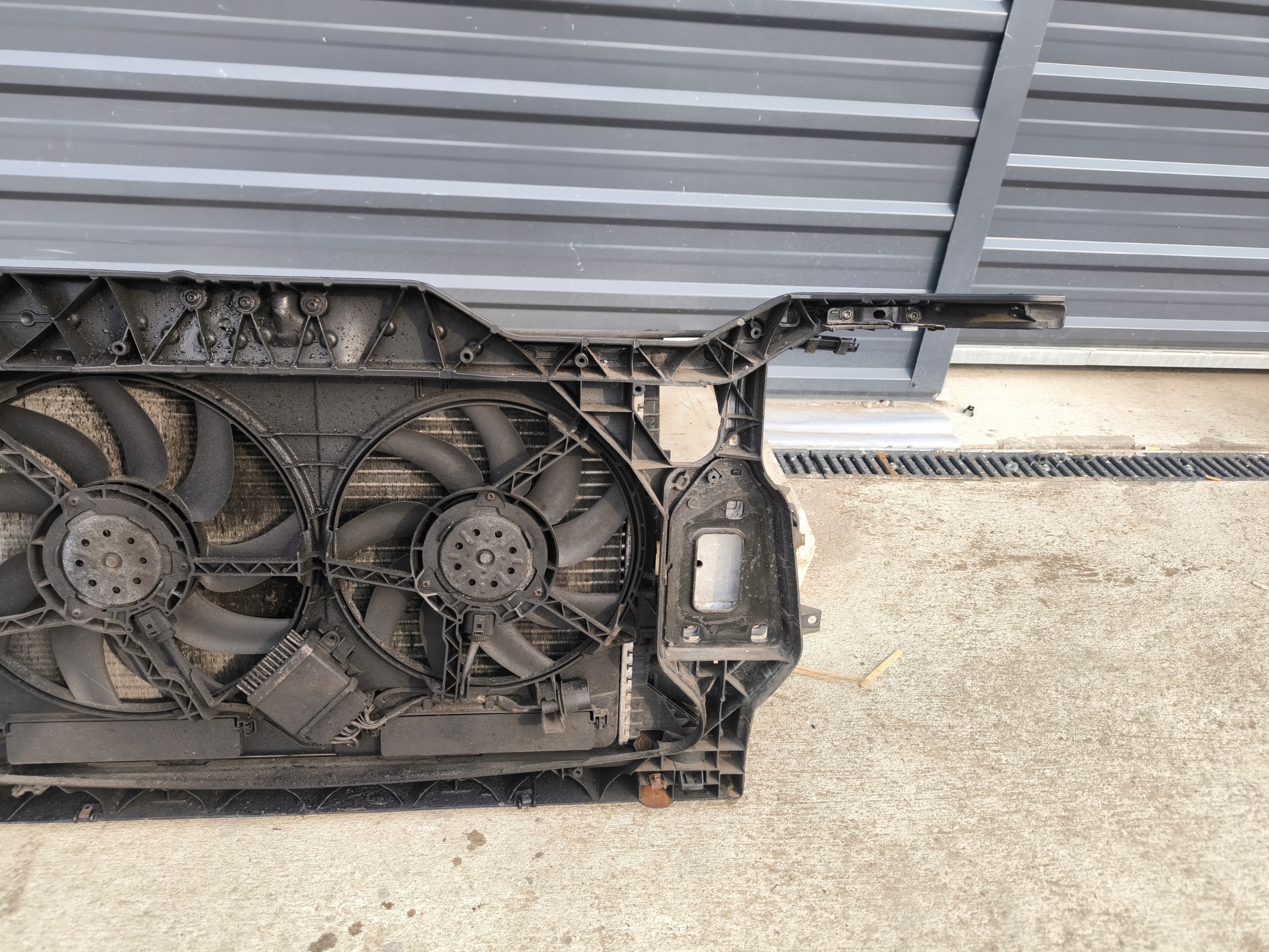 support panel for radiators complete AUDI A4 B8 LIFT 1.8 2.0 TDI TFSI 2 fans MANUAL