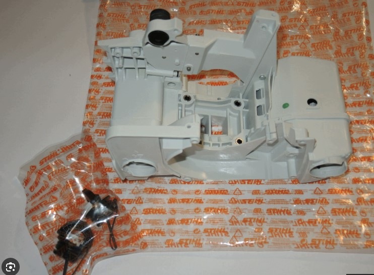 Originálny kryt motora pre píly Stihl Ms 290, 310,390 11270203006