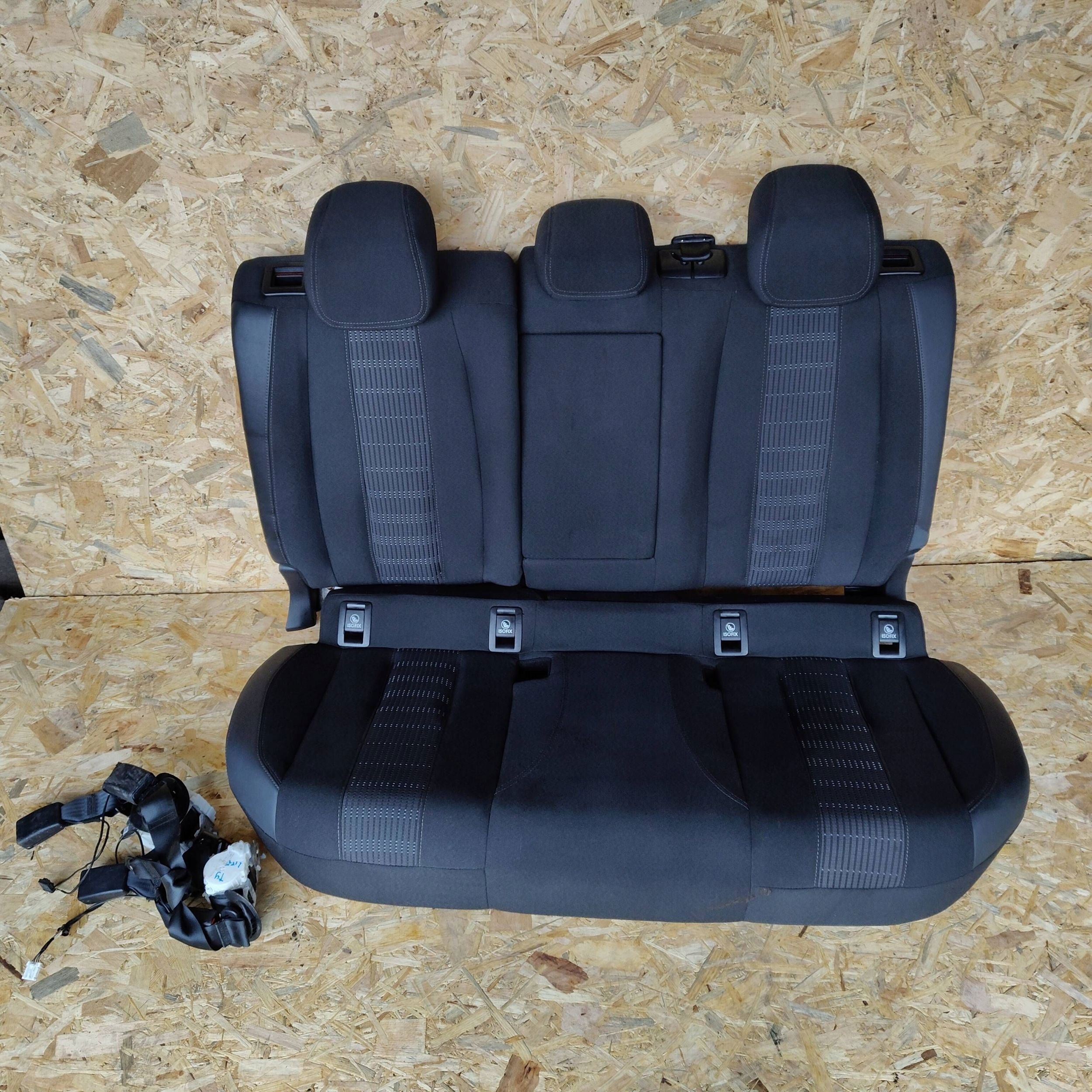 Komplet Sitze Peugeot 308 T9 II HB
