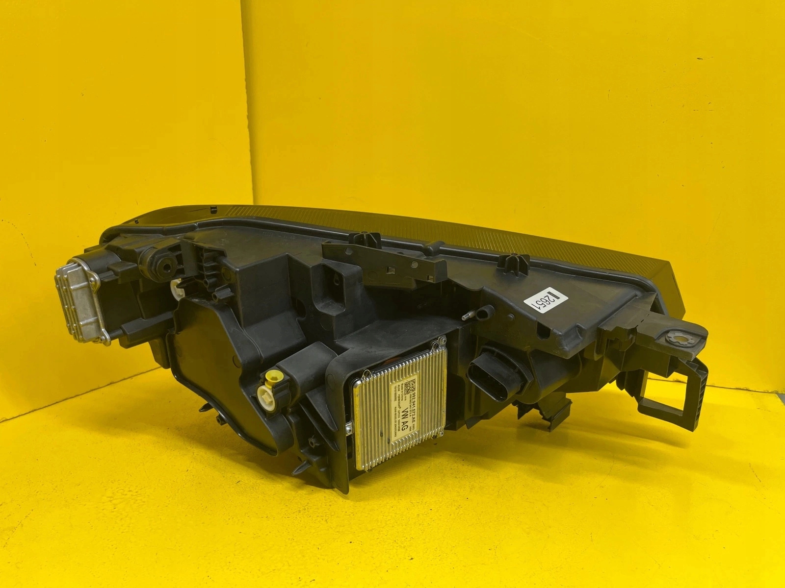 light left Volkswagen VW ID3 FULL LED 10B941035B
