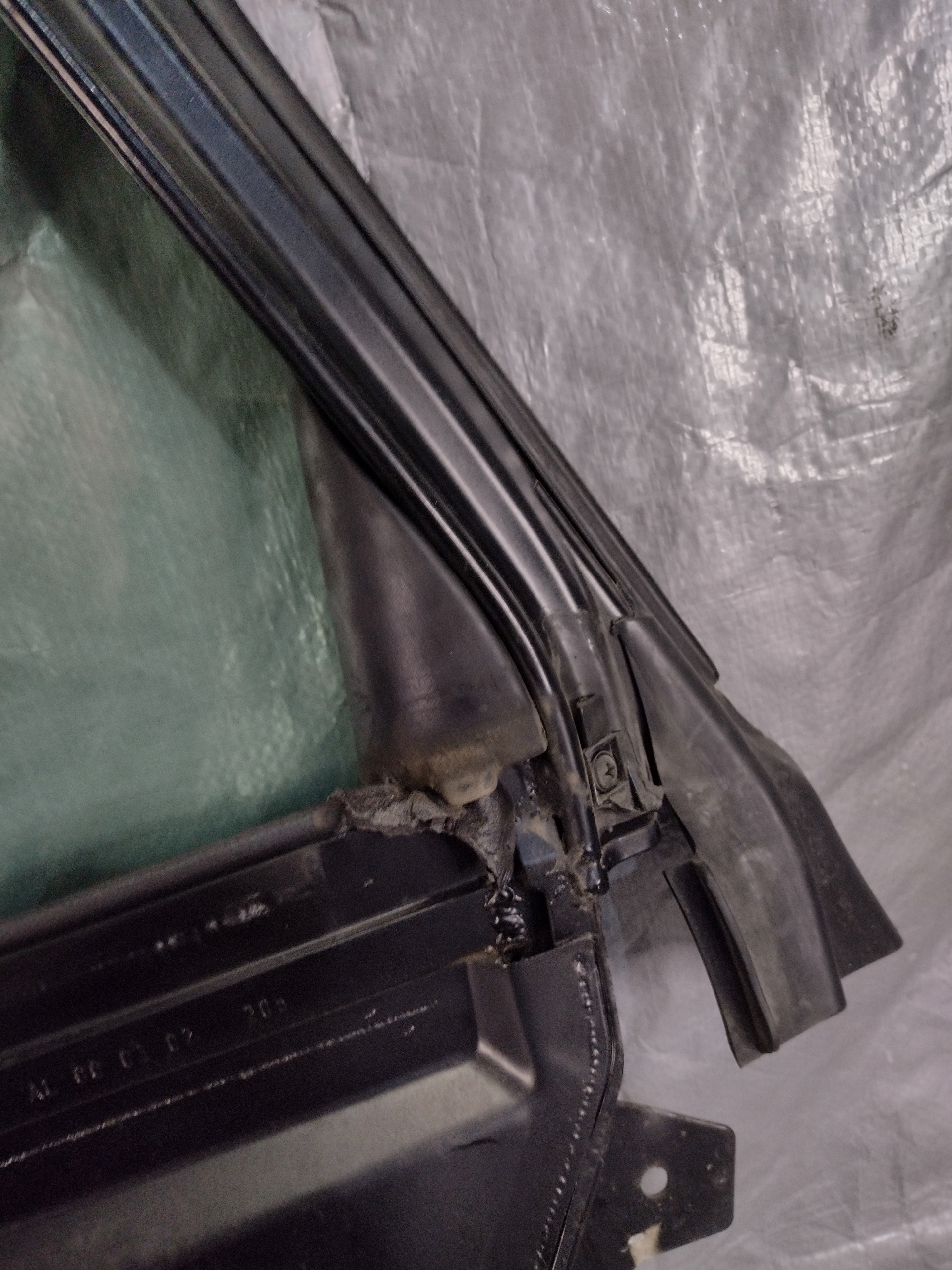 frame, window regulator right rear part Audi A3 8L 5D