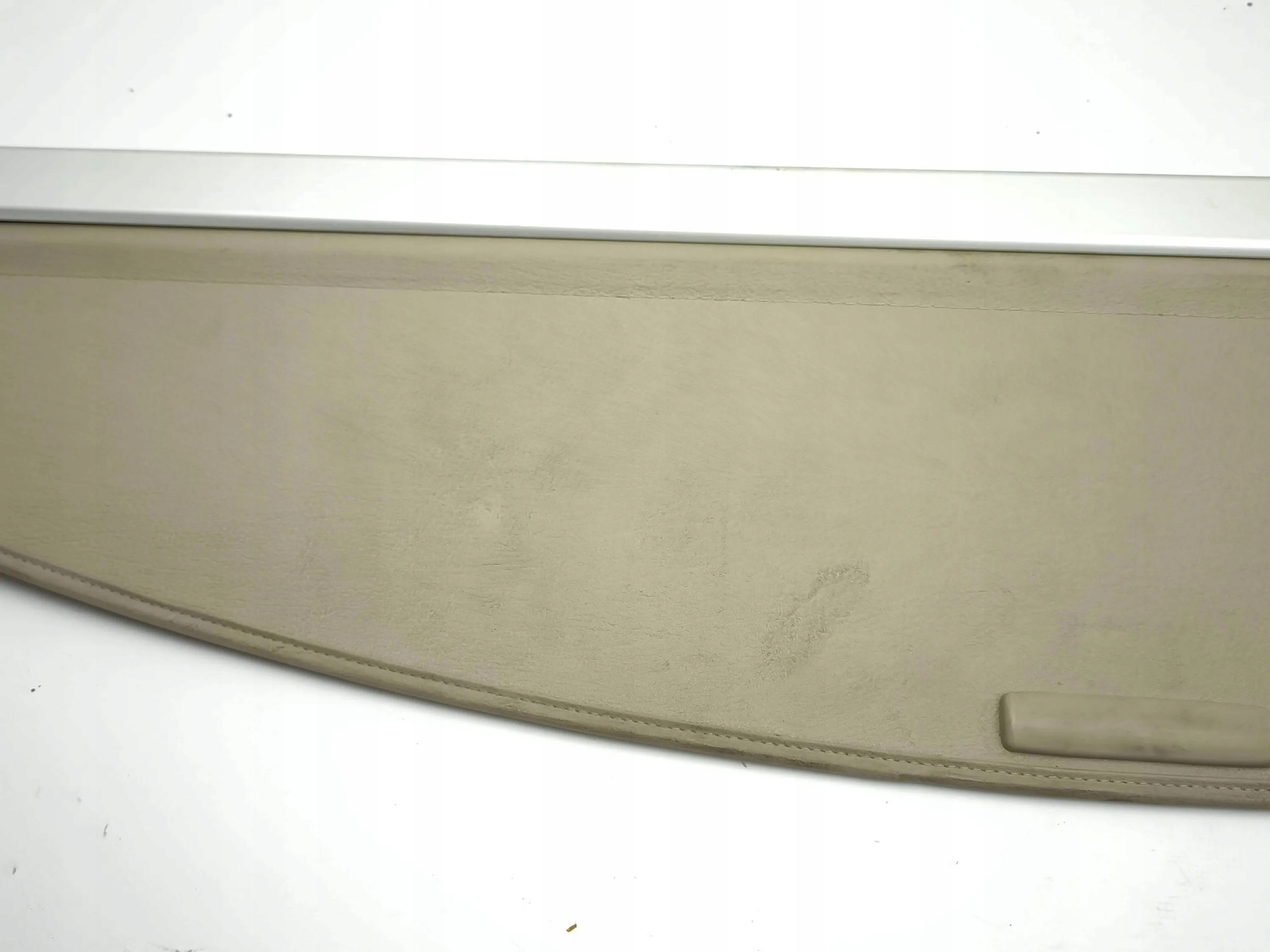 mazda 2010 ролета багажника