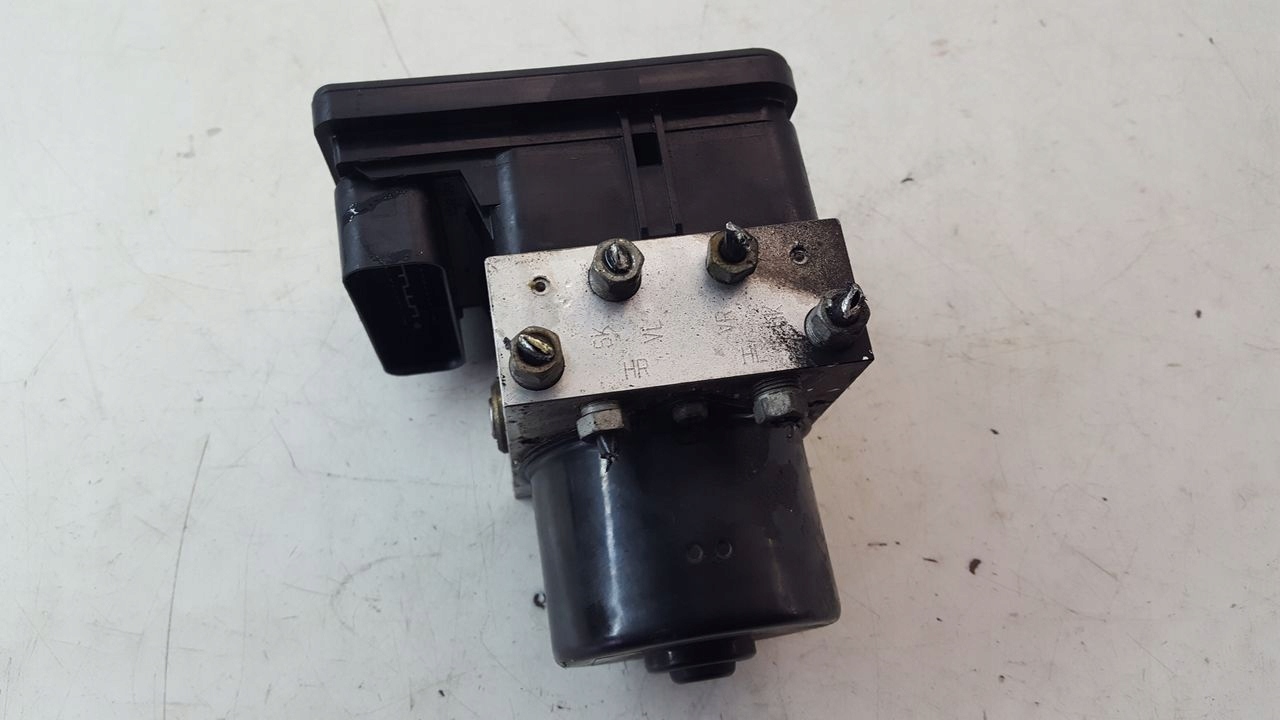 10096005393 - Насос ABS Opel Astra H 1,6 16V