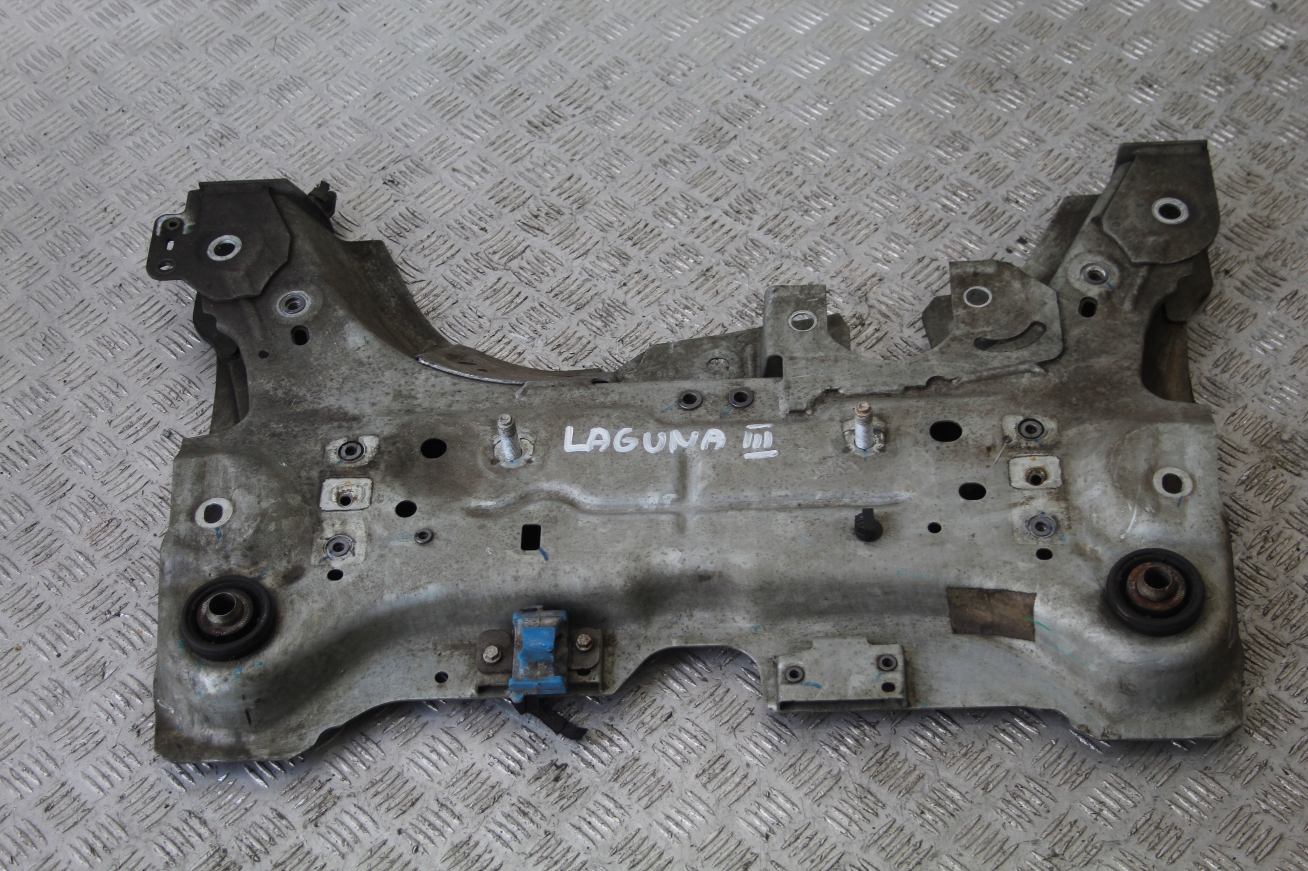 axle beam subframe axle beam front RENAULT LAGUNA III