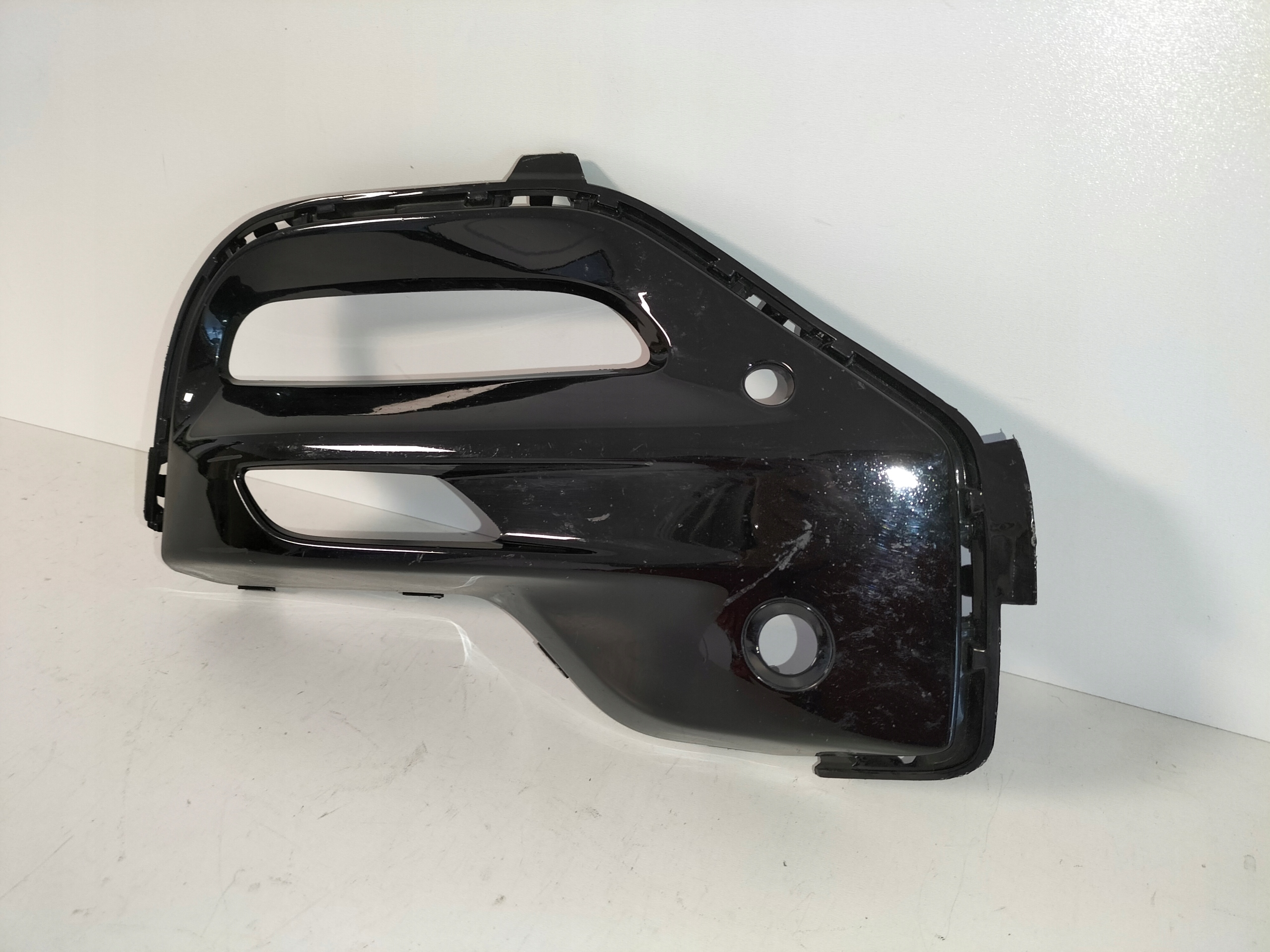 grille grid of a bumper front right BMW X5 G05 18-23 m-packet