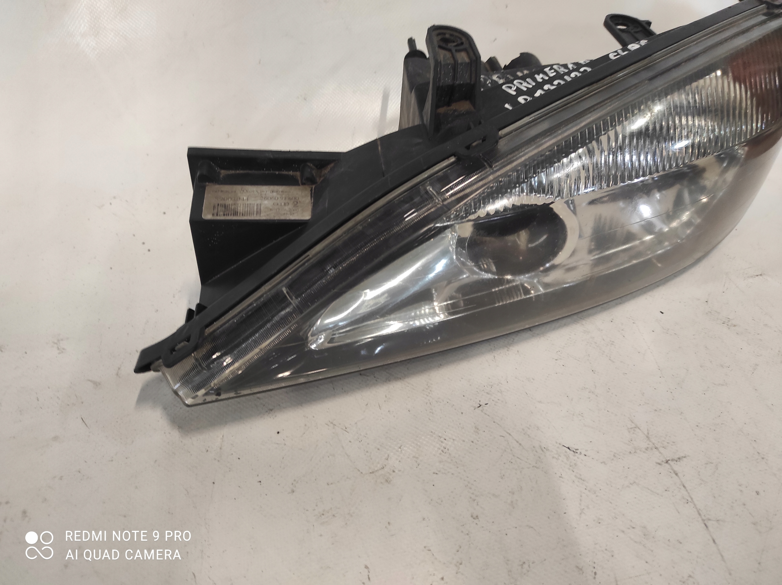 NISSAN PRIMERA P11 LIFT left light front REFLEKTOR
