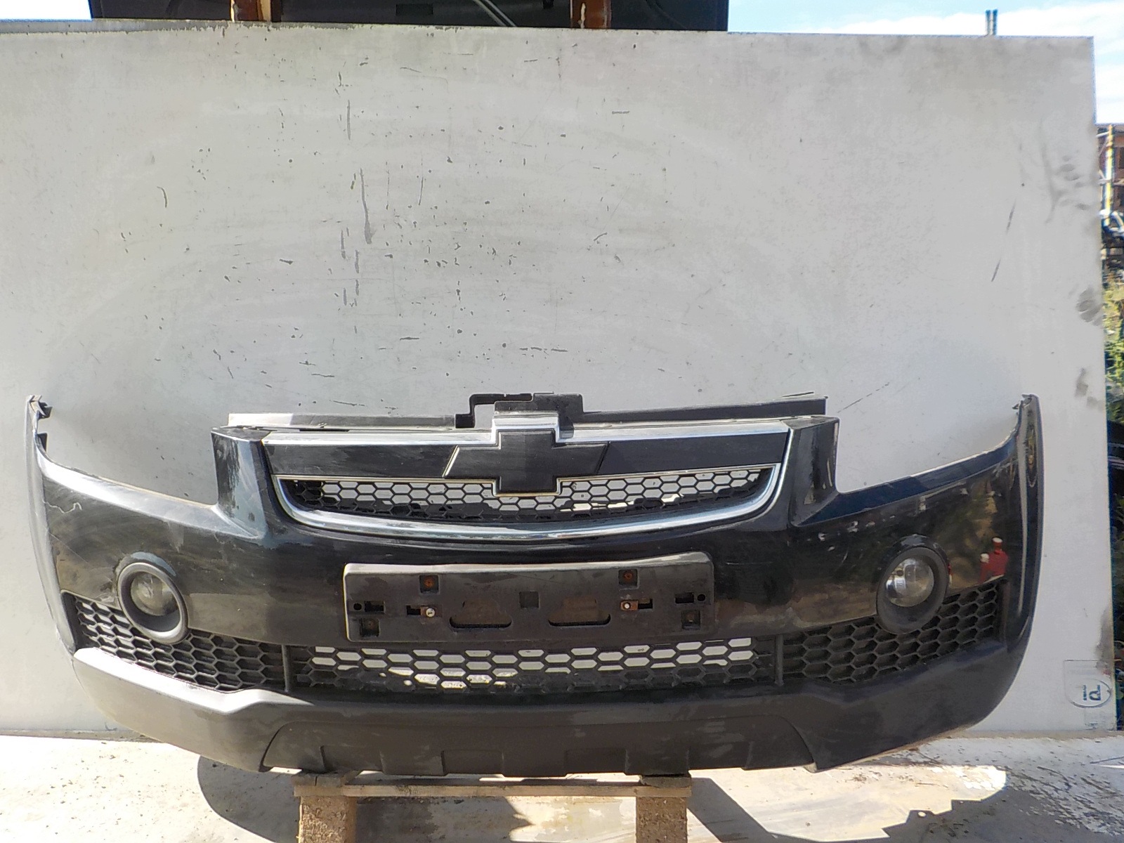 690 CHEVROLET CAPTIVA 06-11 bumper front front