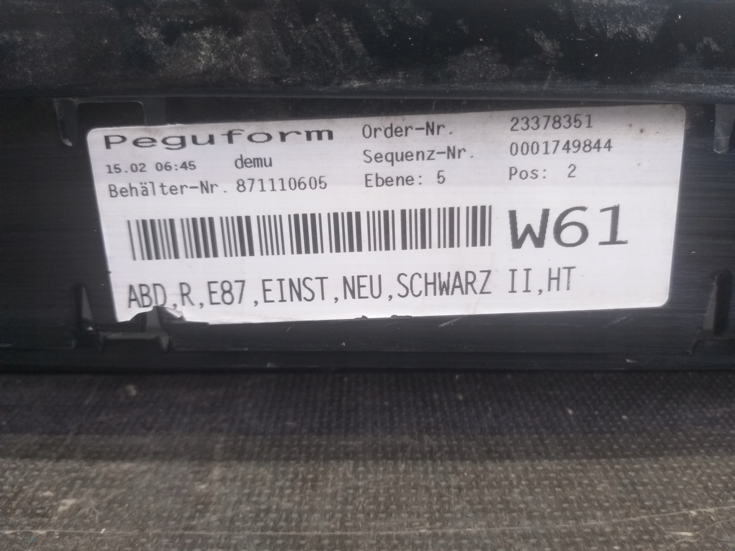 threshold moulding threshold cap right BMW and 1 E87 871110605