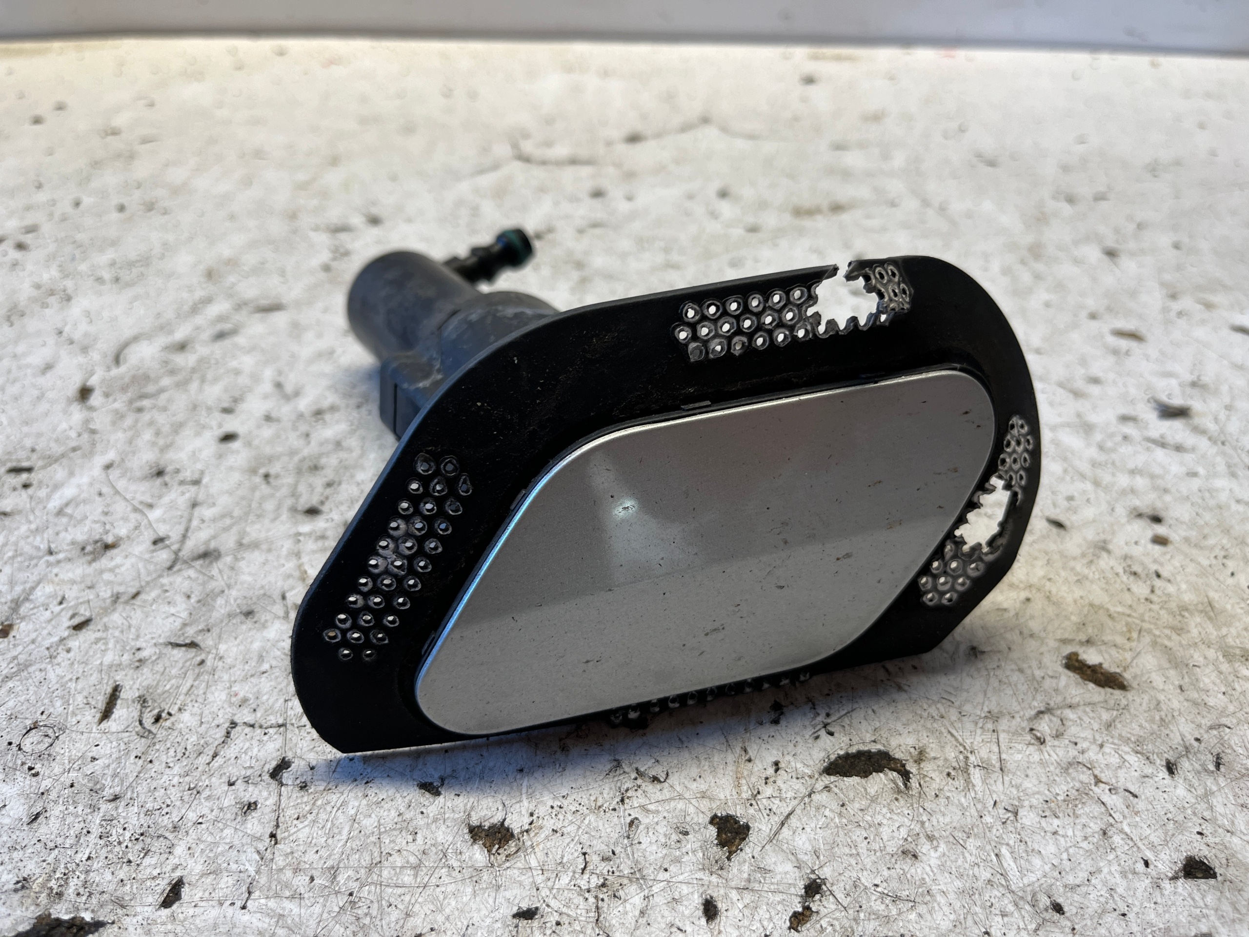 OPEL INSIGNIA A washer lights left Z spoiler 13227348 original